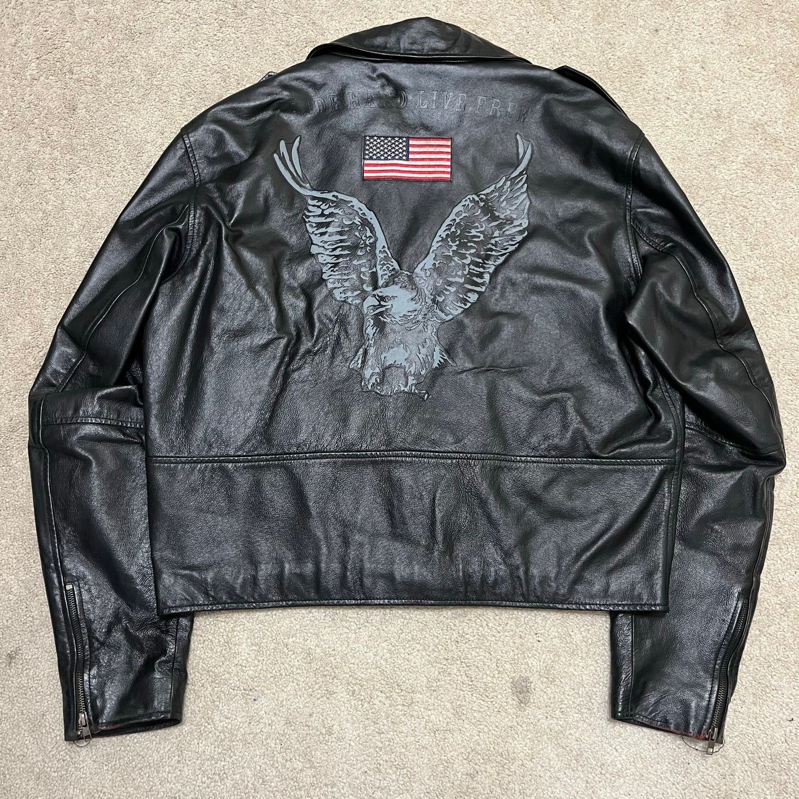 Other Bradford Exchange Eagle & USA Flag Black Leather Jacket L Size US L / EU 52-54 / 3 - 1 Thumbnail