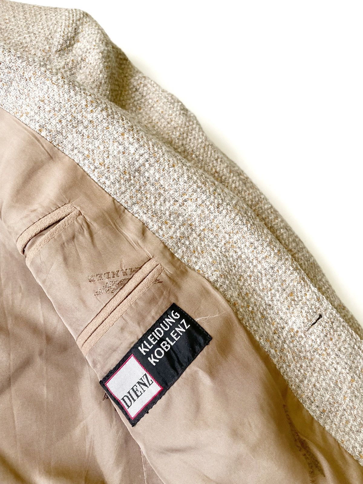 Harris Tweed × Vintage Commander Real Vintage Tweed Wool Blazer Beige Size S-M Men Size 40R - 8 Thumbnail