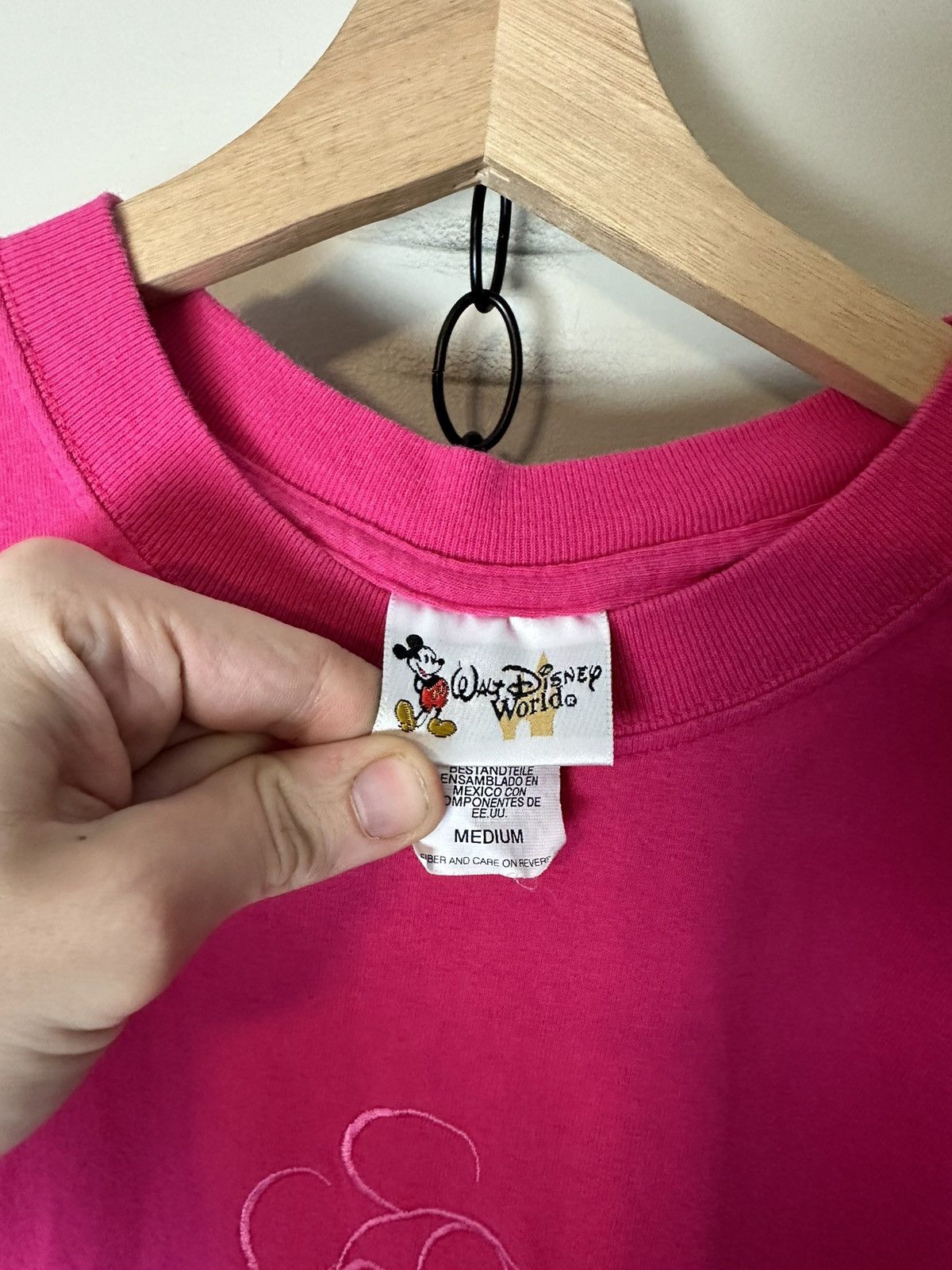 Disney × Pink × Vintage Vintage Walt Disney World Spellout Mickey T-shirt Medium Size US M / EU 48-50 / 2 - 3 Thumbnail