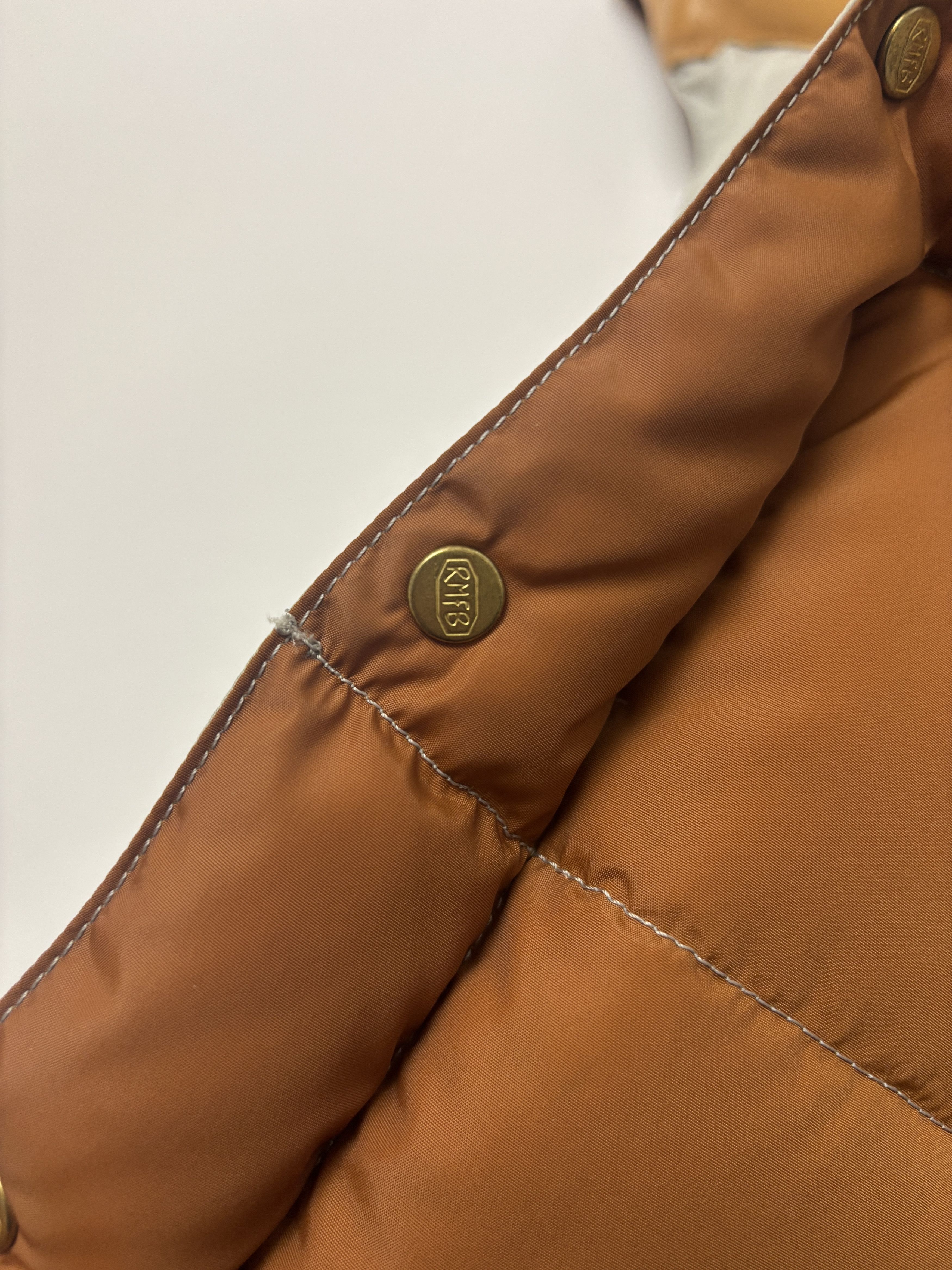 Rocky Mountain Featherbed Rocky Mountain Featherbed Vest Grey Leather Yoke Size 42 Size US L / EU 52-54 / 3 - 9 Thumbnail