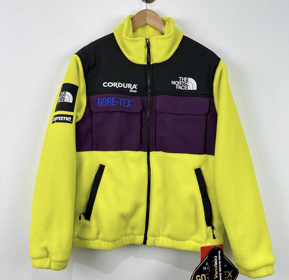 Supreme Supreme x The North Face Fleece Jacket J42 Size US S / EU 44-46 / 1 - 1 Thumbnail