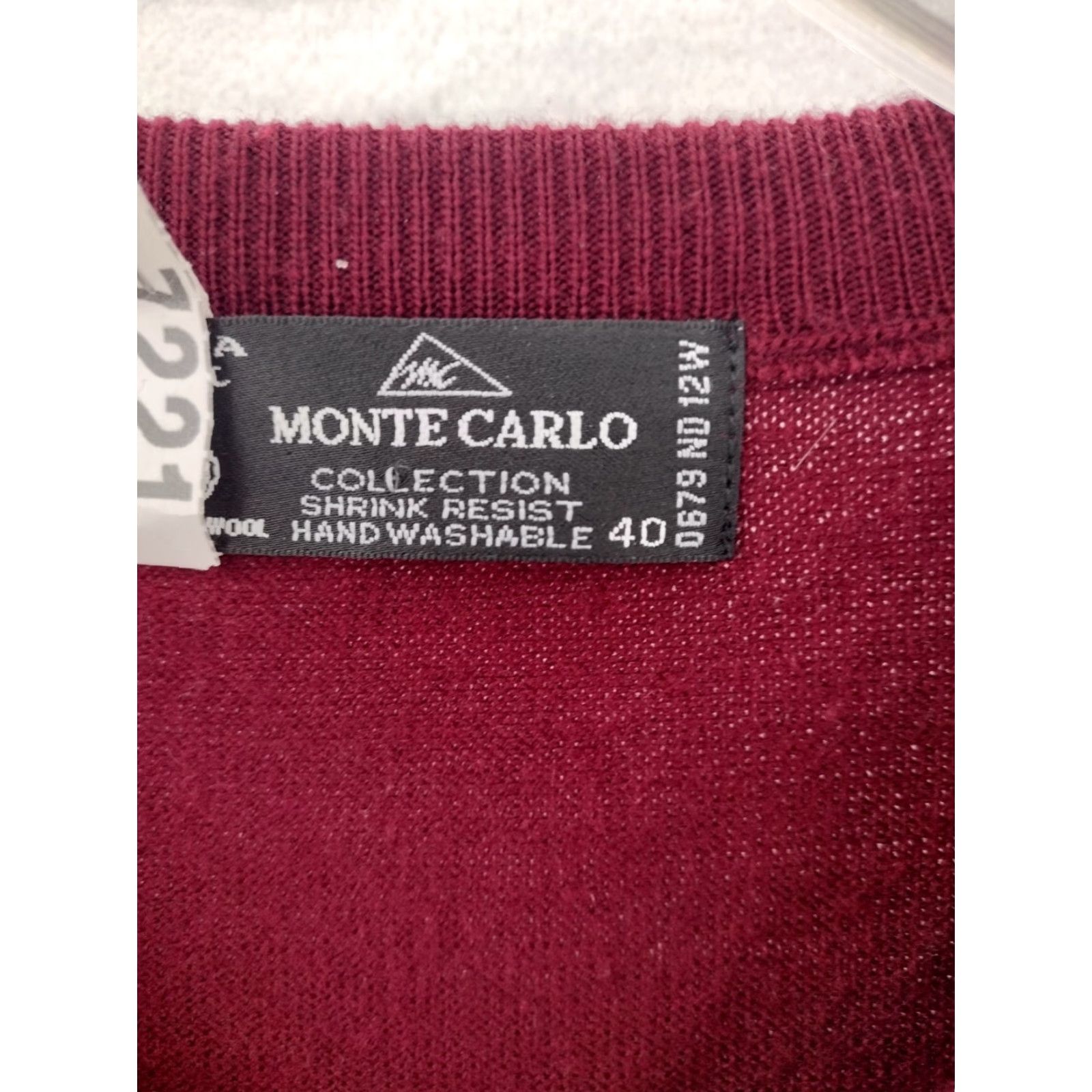 Vintage VINTAGE Monte Carlo Sweater Mens 40 Red Wool Pullover Crew Neck 90s Knit Pull over Shirt Mens Size US L / EU 52-54 / 3 - 4 Thumbnail