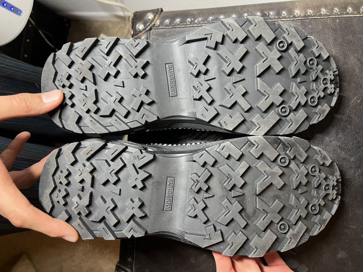 Burberry Burberry Arthur Chain Sneaker Size US 8.5 / EU 41-42 - 8 Thumbnail