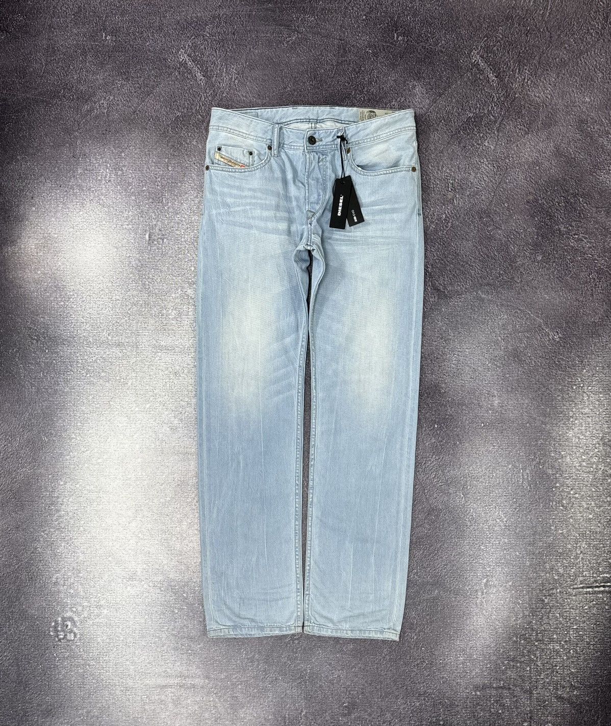 Diesel Diesel Waykee Regular Straight NWT Men’s Blue Denim Jeans Size US 30 / EU 46 - 1 Thumbnail