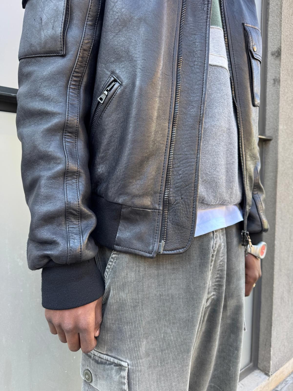 Prada Early 2000’s Prada Jet Black Leather Flight Jacket Size US L / EU 52-54 / 3 - 8 Thumbnail