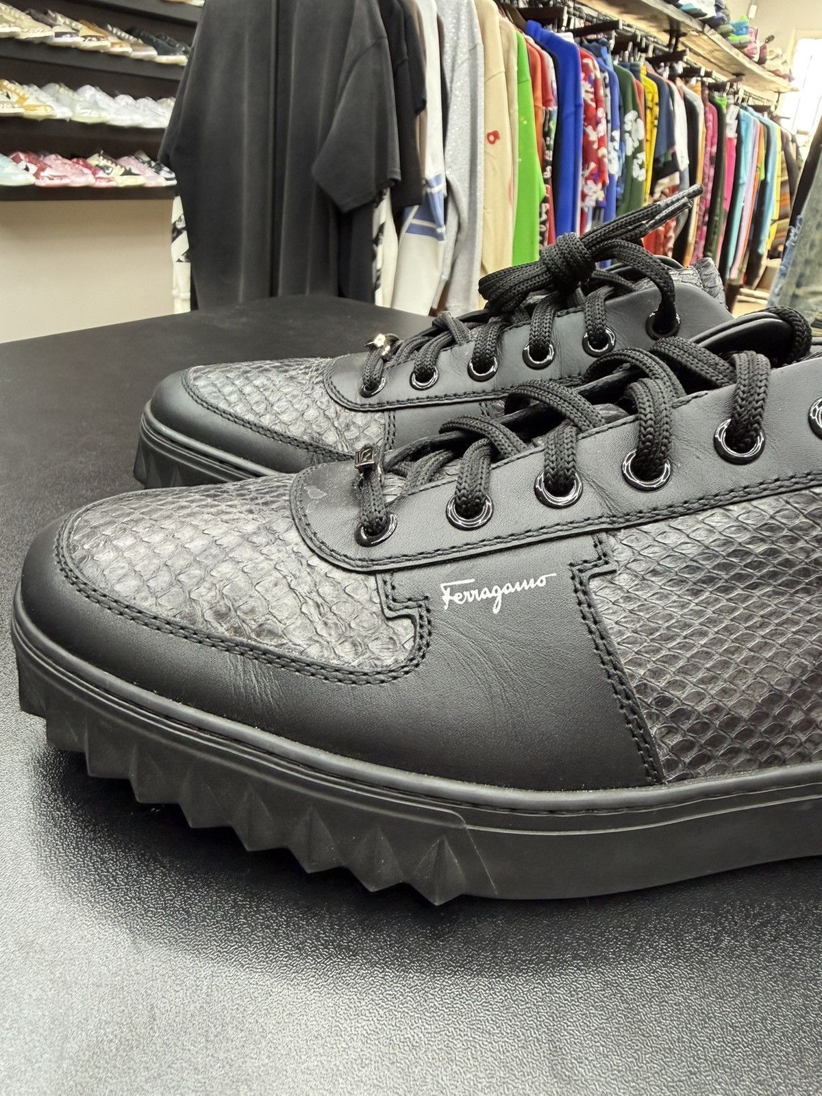 Salvatore Ferragamo Size 8.5 - Salvatore Ferragamo Black Animal Print Size US 8.5 / EU 41-42 - 5 Thumbnail