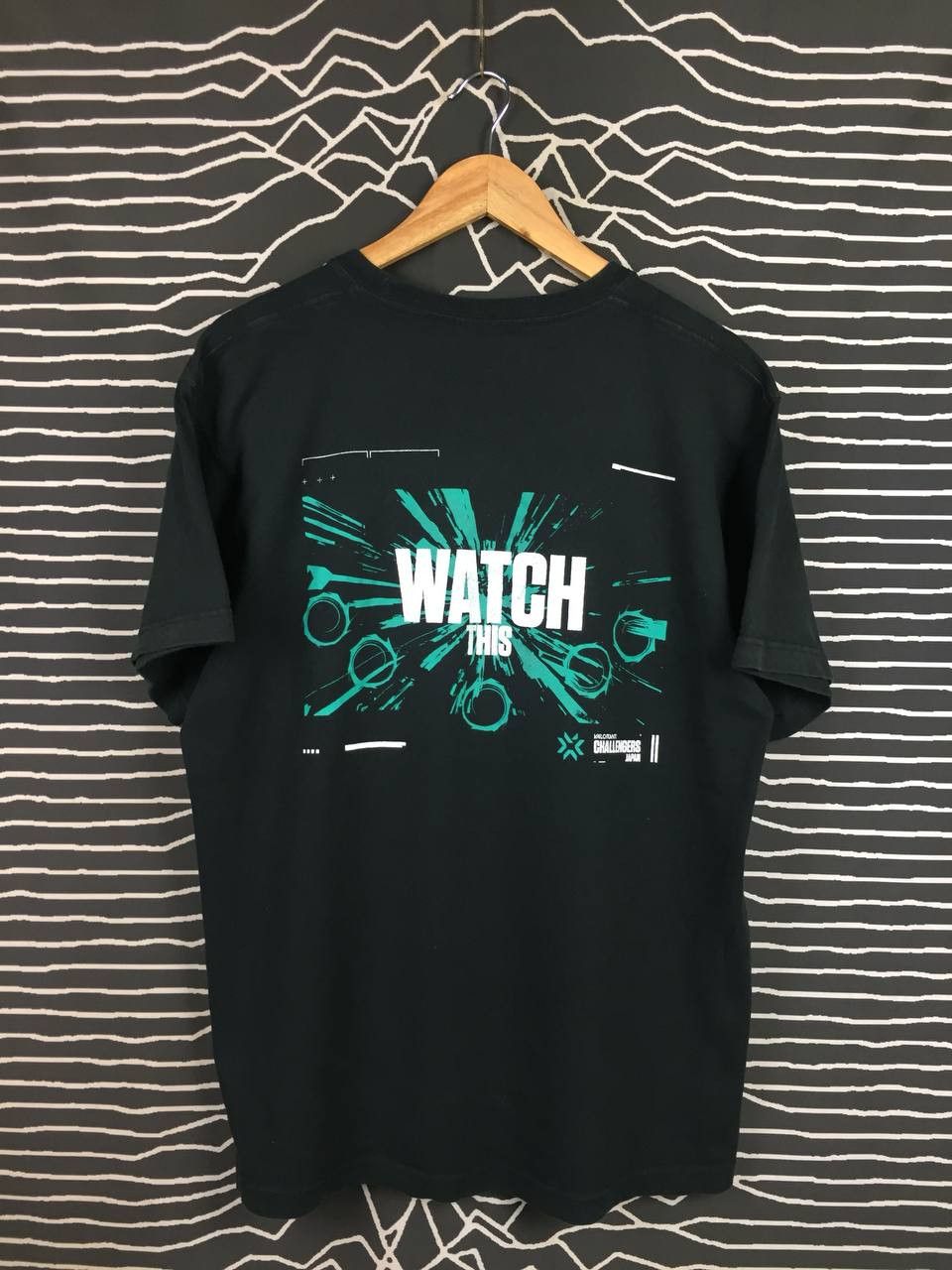 The Game VALORANT Esport Challenger Japan Watch This Graphic Tee Size US XL / EU 56 / 4 - 1 Thumbnail