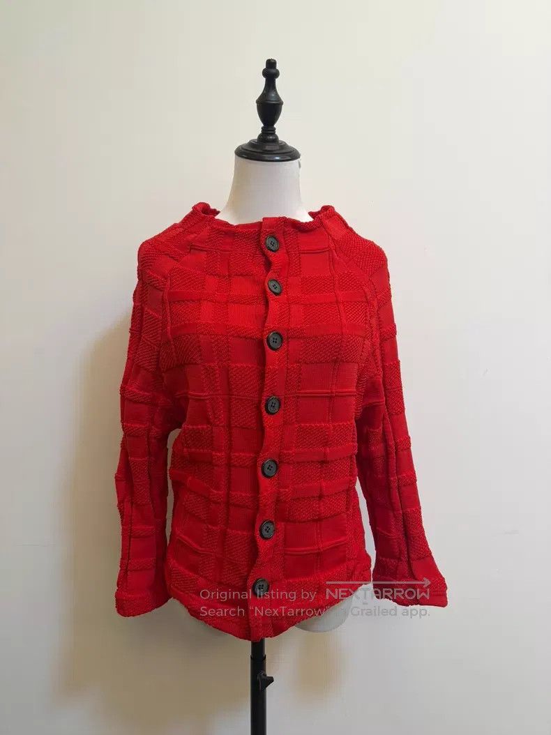 Yohji Yamamoto Yohji Yamamoto Red Plaid Pleated Knit Cardigan shirt Size XS / US 0-2 / IT 36-38 - 2 Thumbnail