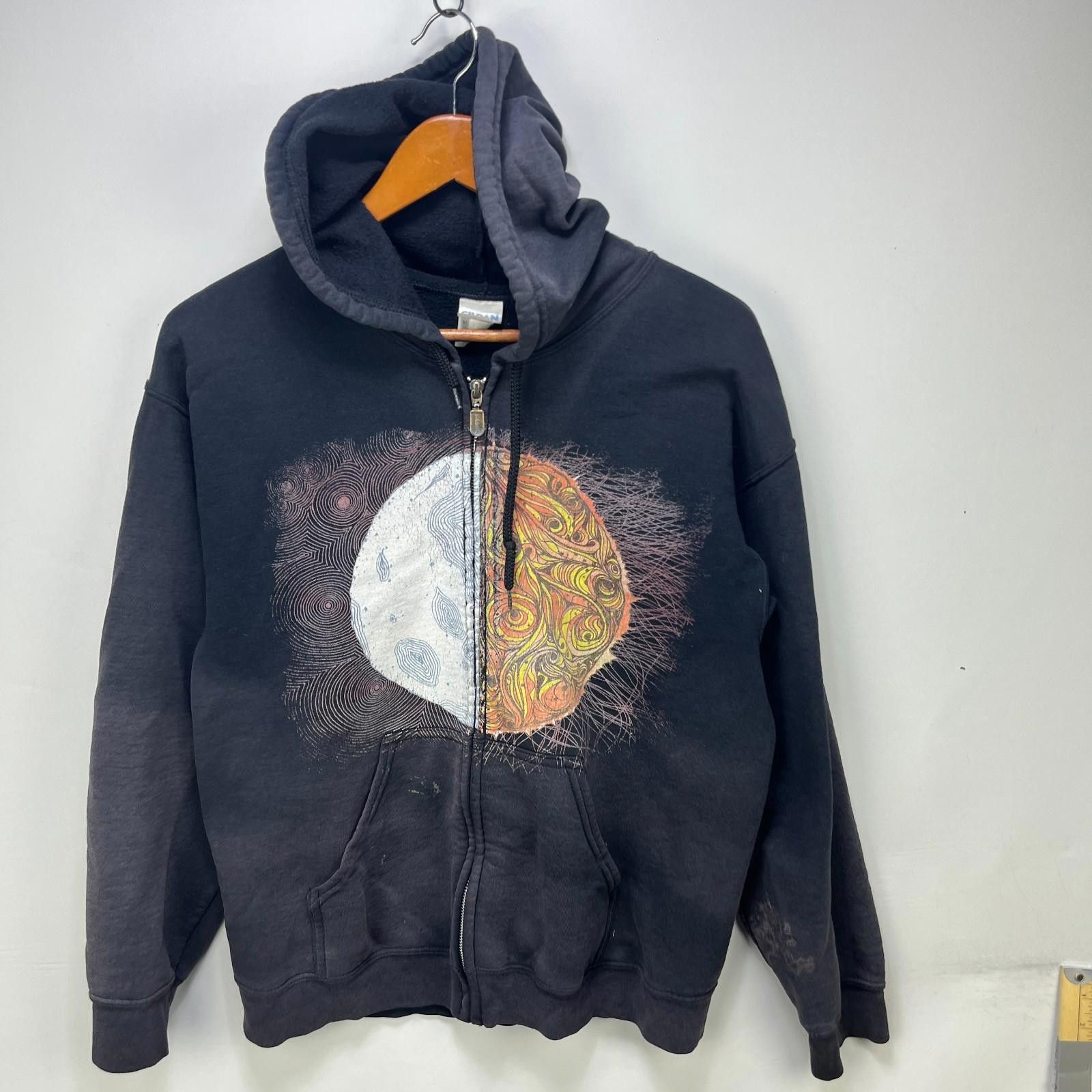 Gildan Vintage Darkest Hour Band Sun FadedcHoodie Medium Hardcore Size US M / EU 48-50 / 2 - 3 Thumbnail
