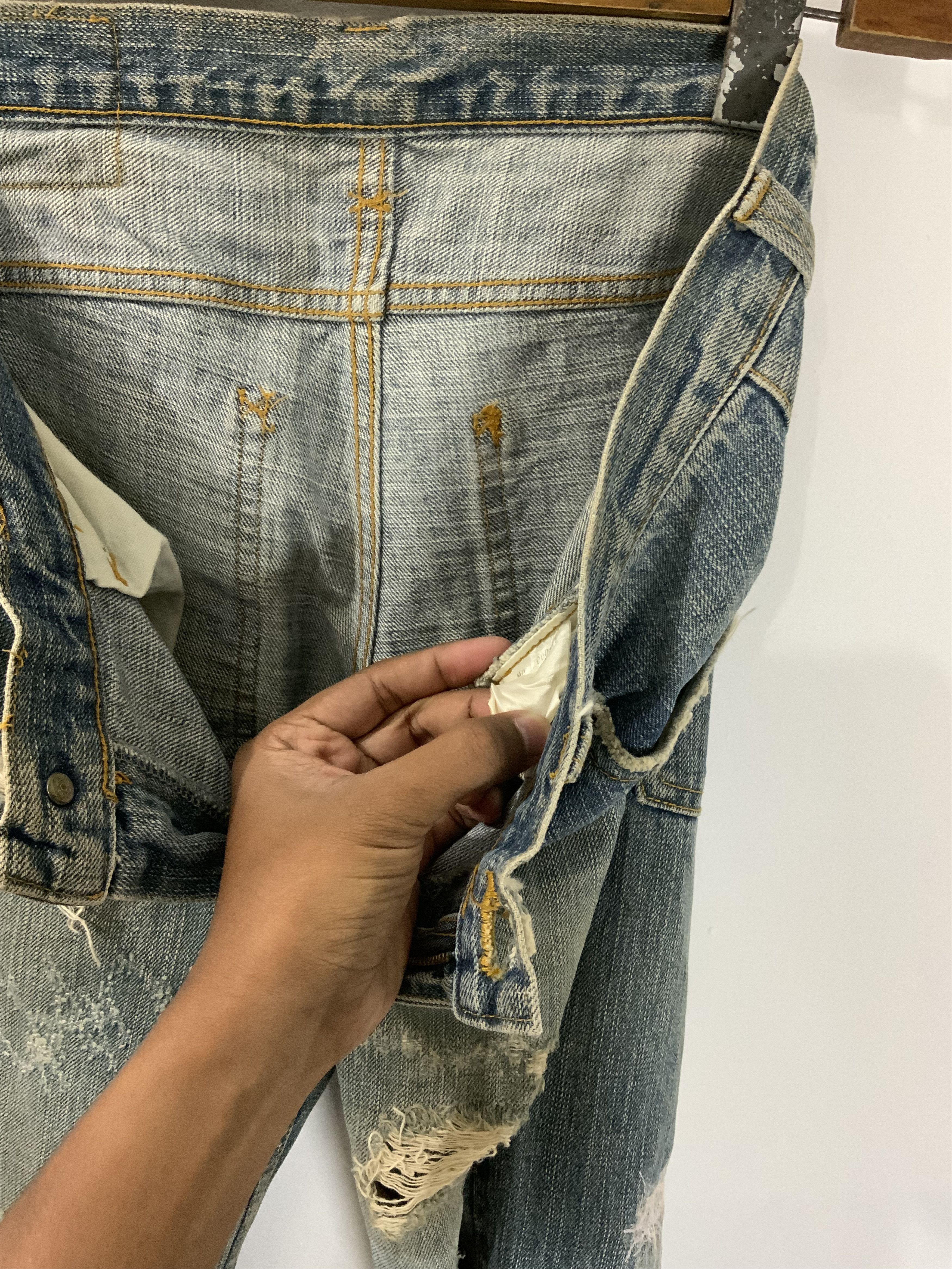 Japanese Brand Vintage Lois Crayon Atelier thirtyfour Distressed Denim Size US 31 - 24 Thumbnail