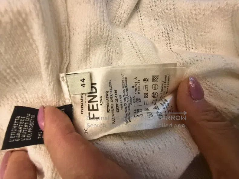 Fendi Fendi White Monogram Knit Short Sleeve Size M / US 6-8 / IT 42-44 - 8 Thumbnail