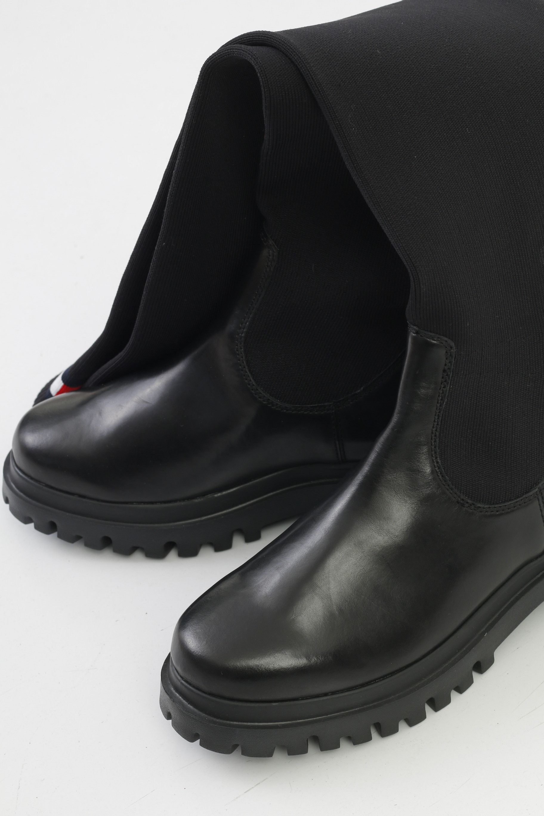 Tommy Hilfiger Tommy Hilfiger Women 6.5 37 Boots Overknee Boot Black 9911 Size US 6 / IT 36 - 2 Thumbnail