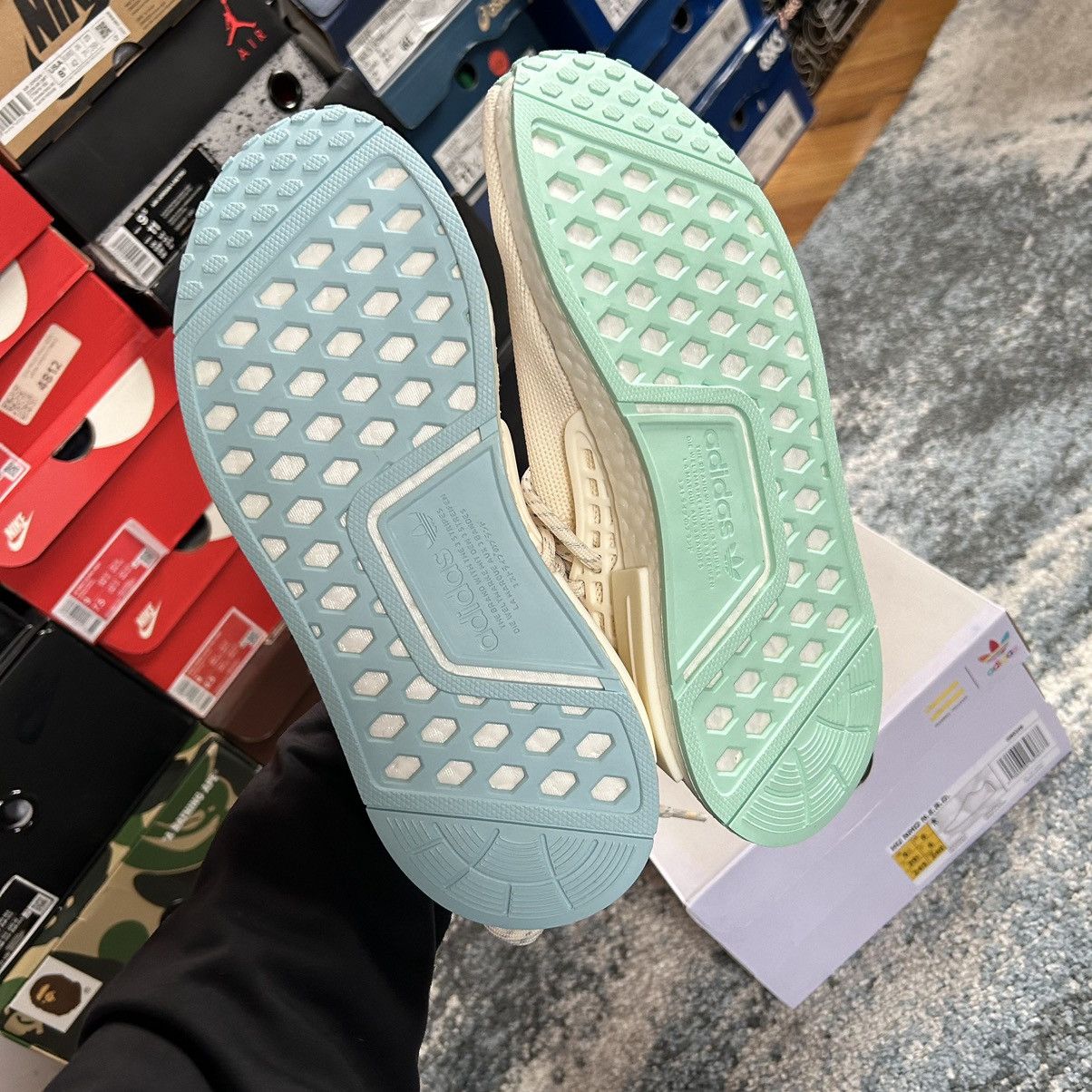 Adidas × Pharrell GW0246 HUMAN RACE NMD NERD CHALK WHiTE GLOW ORANGE MiNT Size US 8 / IT 38 - 2 Thumbnail