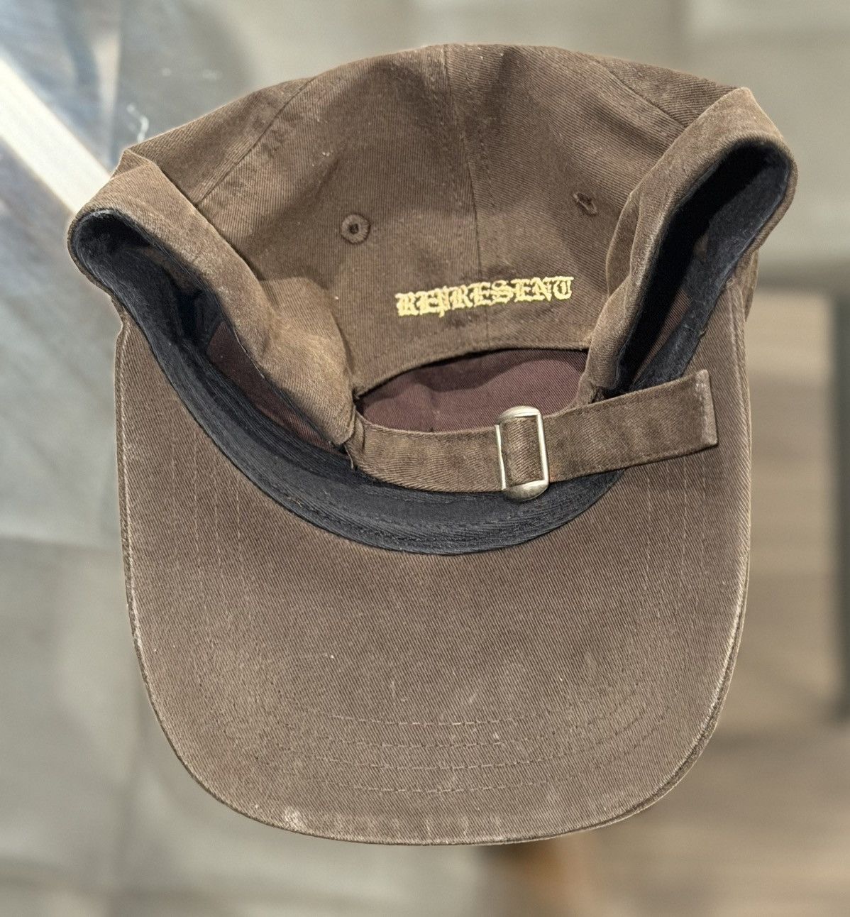 Represent Clo. Represent Clo. “Love is war” Cap Size ONE SIZE - 2 Thumbnail