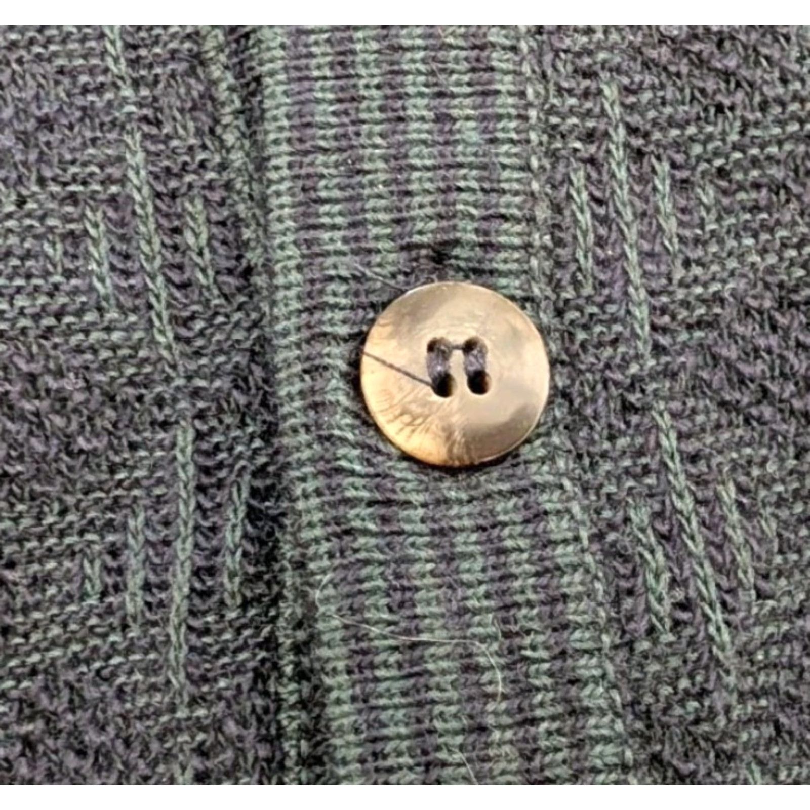 Croft & Barrow VINTAGE Croft & Barrow Wool Cardigan Sweater Vest Size Large Tall Italy Made Size L / US 10 / IT 46 - 6 Thumbnail