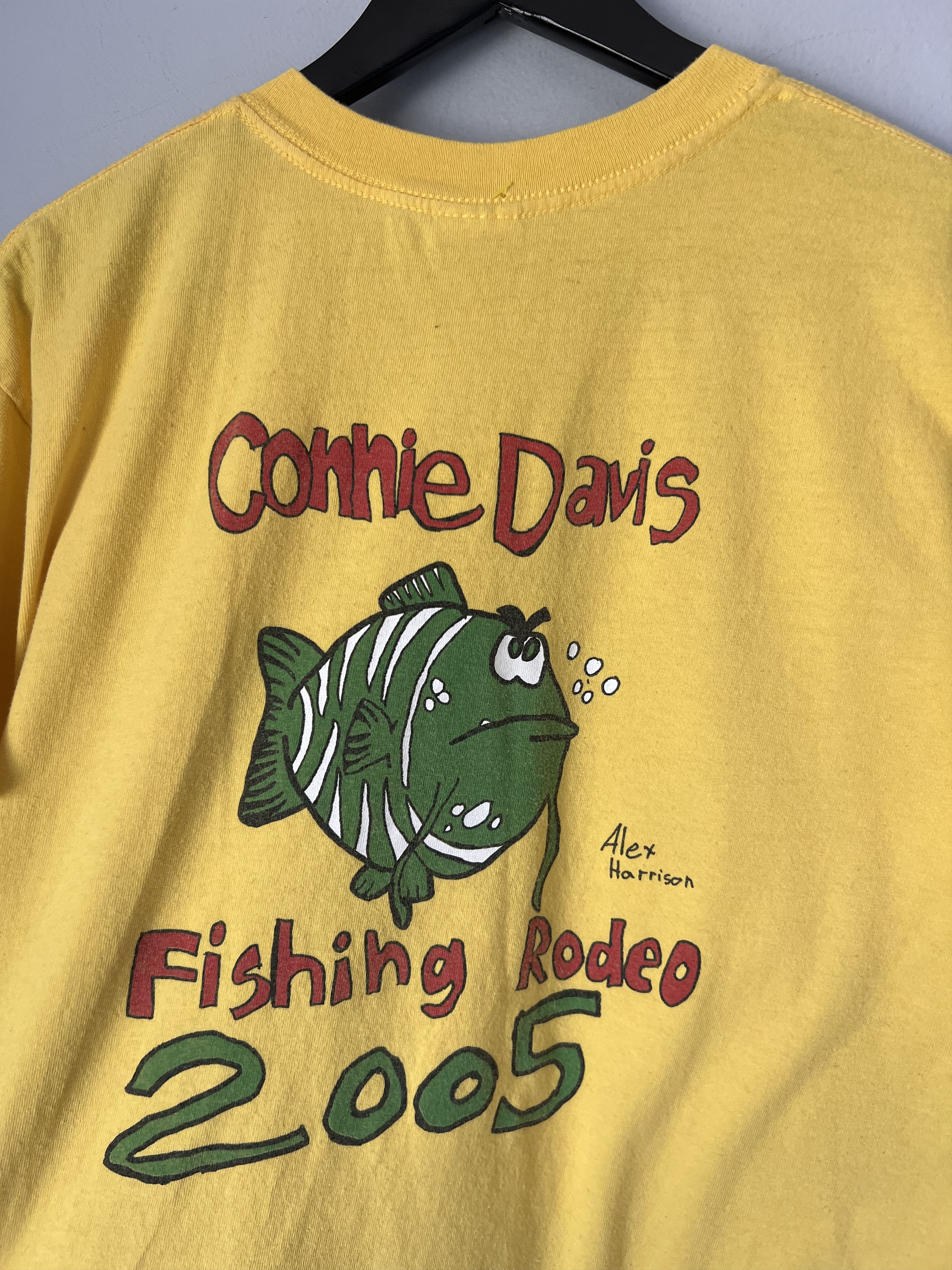 Vintage 2005 Connie Davis Fishing Rodeo Art Tee in Yellow Size US M / EU 48-50 / 2 - 2 Thumbnail