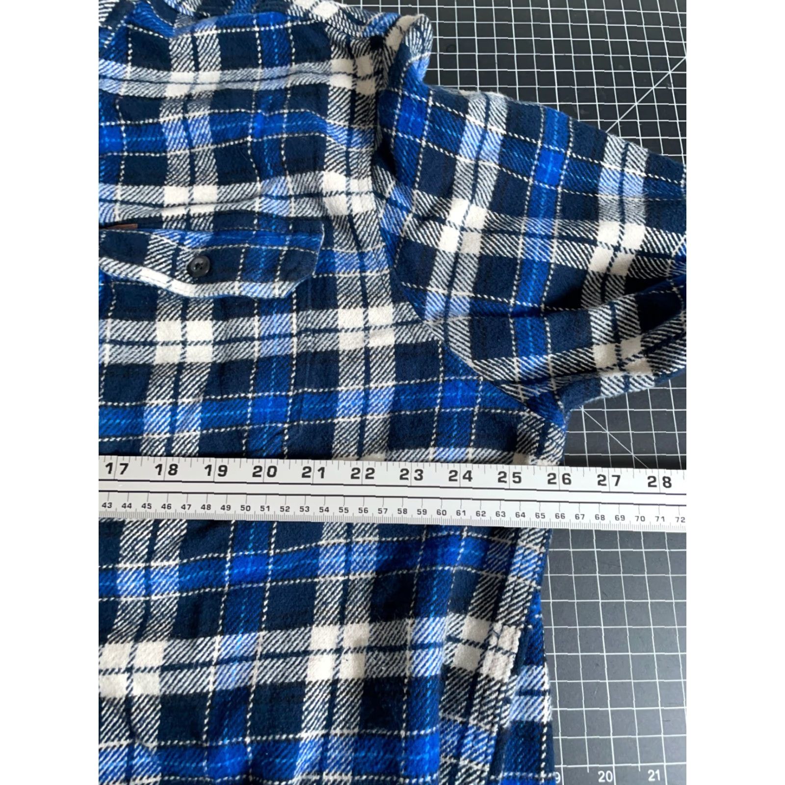 Orvis Orvis Shirt Jacket 2XL Heavyweight Flannel Blue Plaid Shacket Work Casual Long Sleeve Button-Up Pocket Mens Retro 90s Grunge Hipster Size US XXL / EU 58 / 5 - 5 Thumbnail