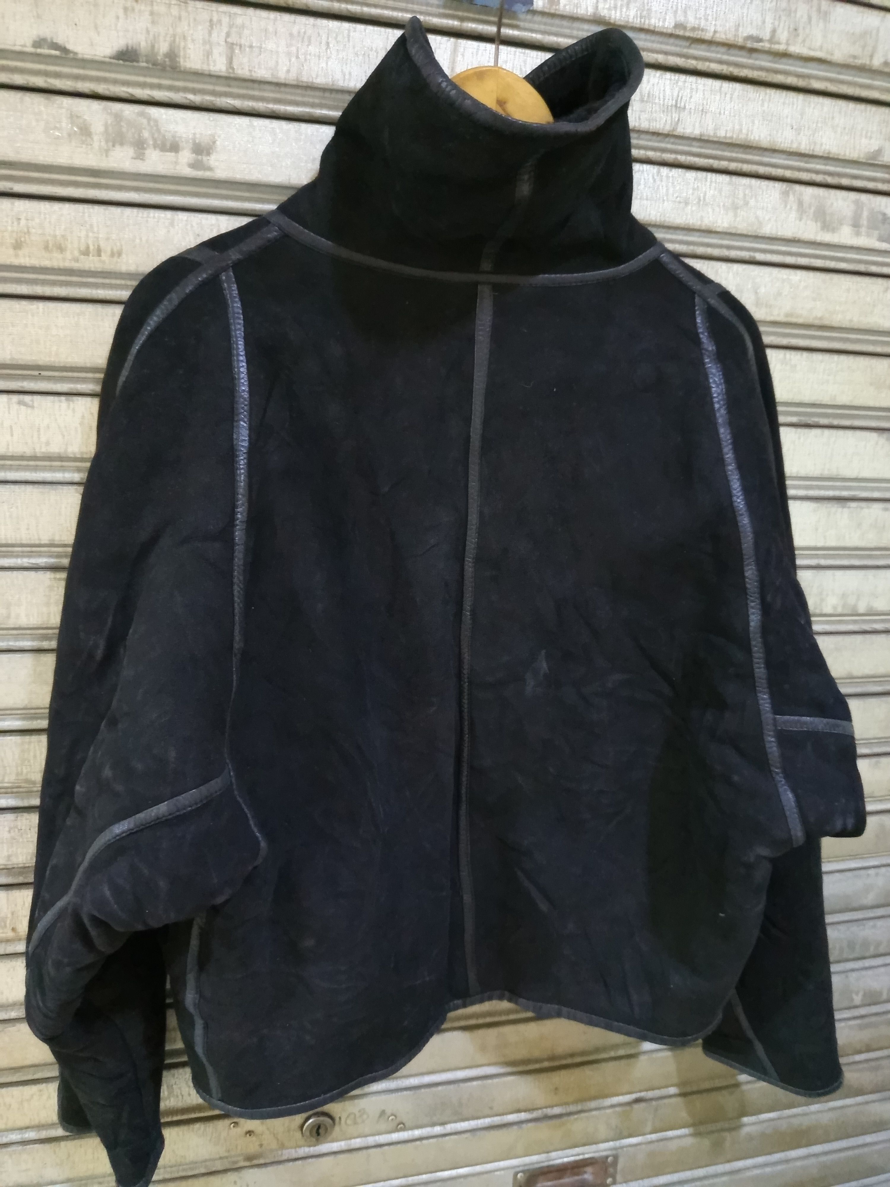 Emmanuelle Khanh 1970s Emmanuel Khanh Paris Shearling Cropped Jacket Size L / US 10 / IT 46 - 10 Thumbnail