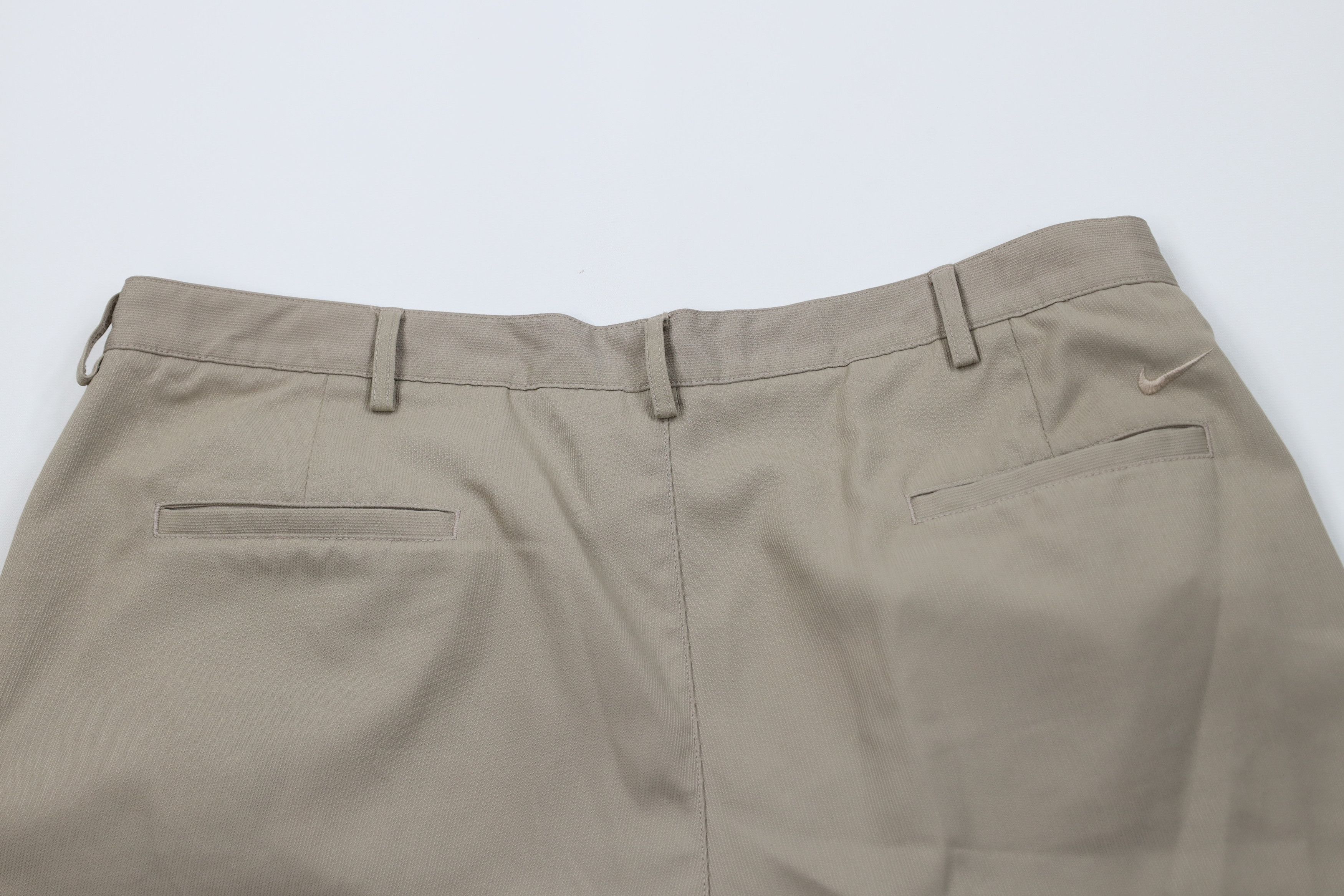Nike Vintage Nike Golf Travis Scott Mini Swoosh Pleated Shorts Size US 40 / EU 56 - 9 Thumbnail