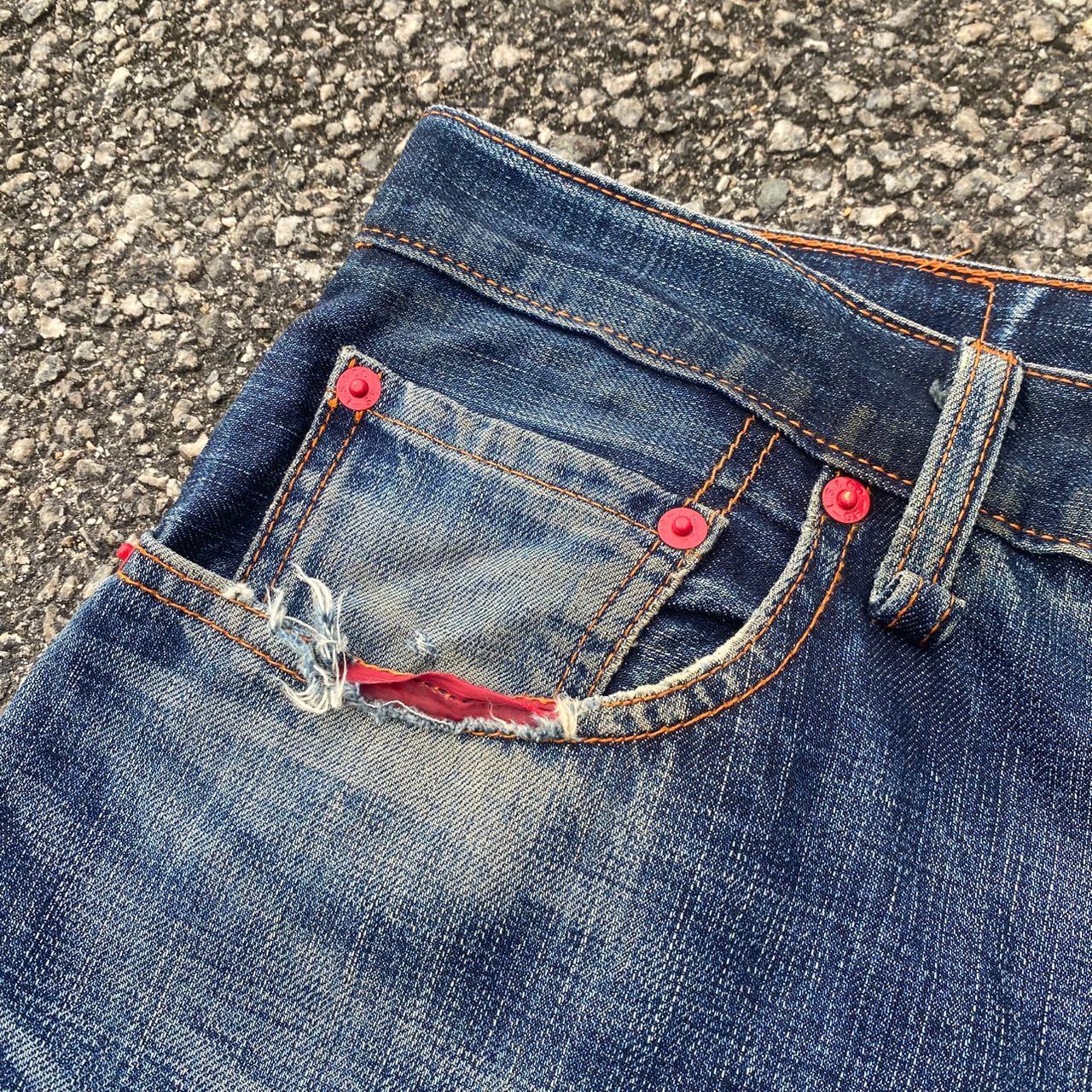 Levi's Vintage Levis 505 Packable Distressed Denim Size US 32 / EU 48 - 16 Thumbnail