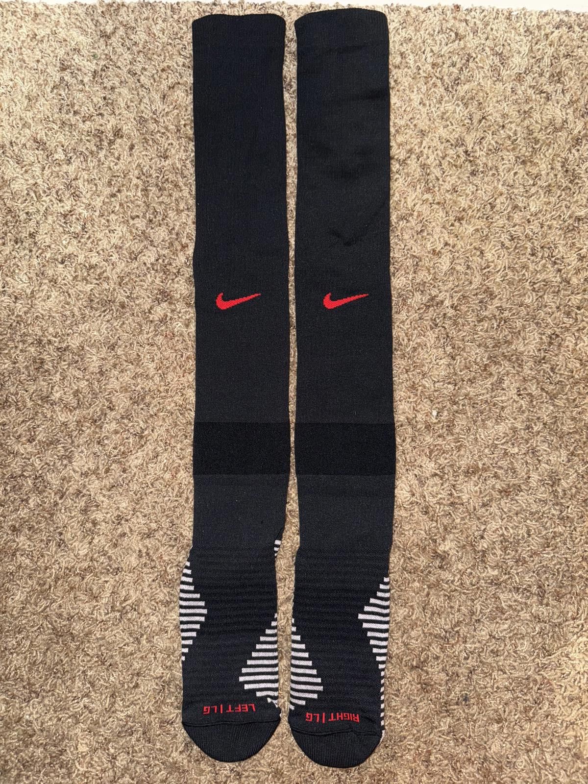 Nike Nike Men’s Barcelona FC Unisex Vapor Strike Knee High Home/Away Socks Sample Size ONE SIZE - 1 Thumbnail