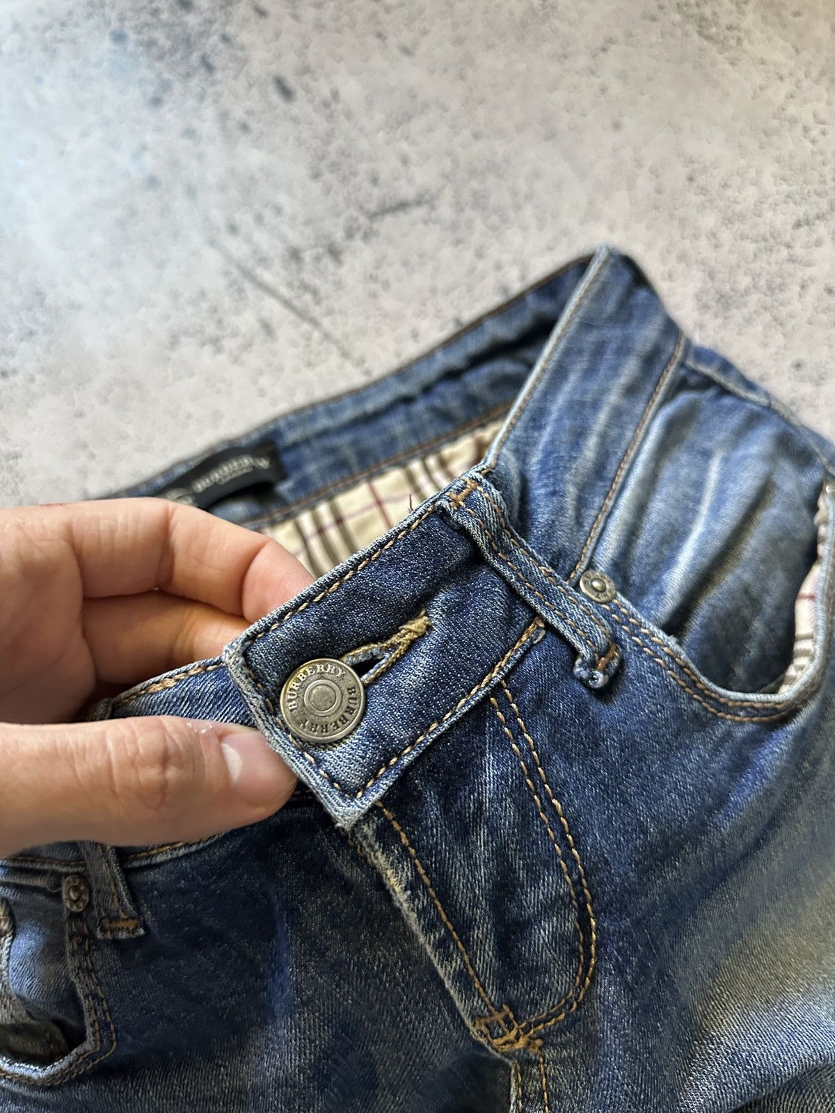 Burberry × Vintage Vintage Burberry London Denim Jeans Low Landing Y2K USA Size US 32 / EU 48 - 6 Thumbnail
