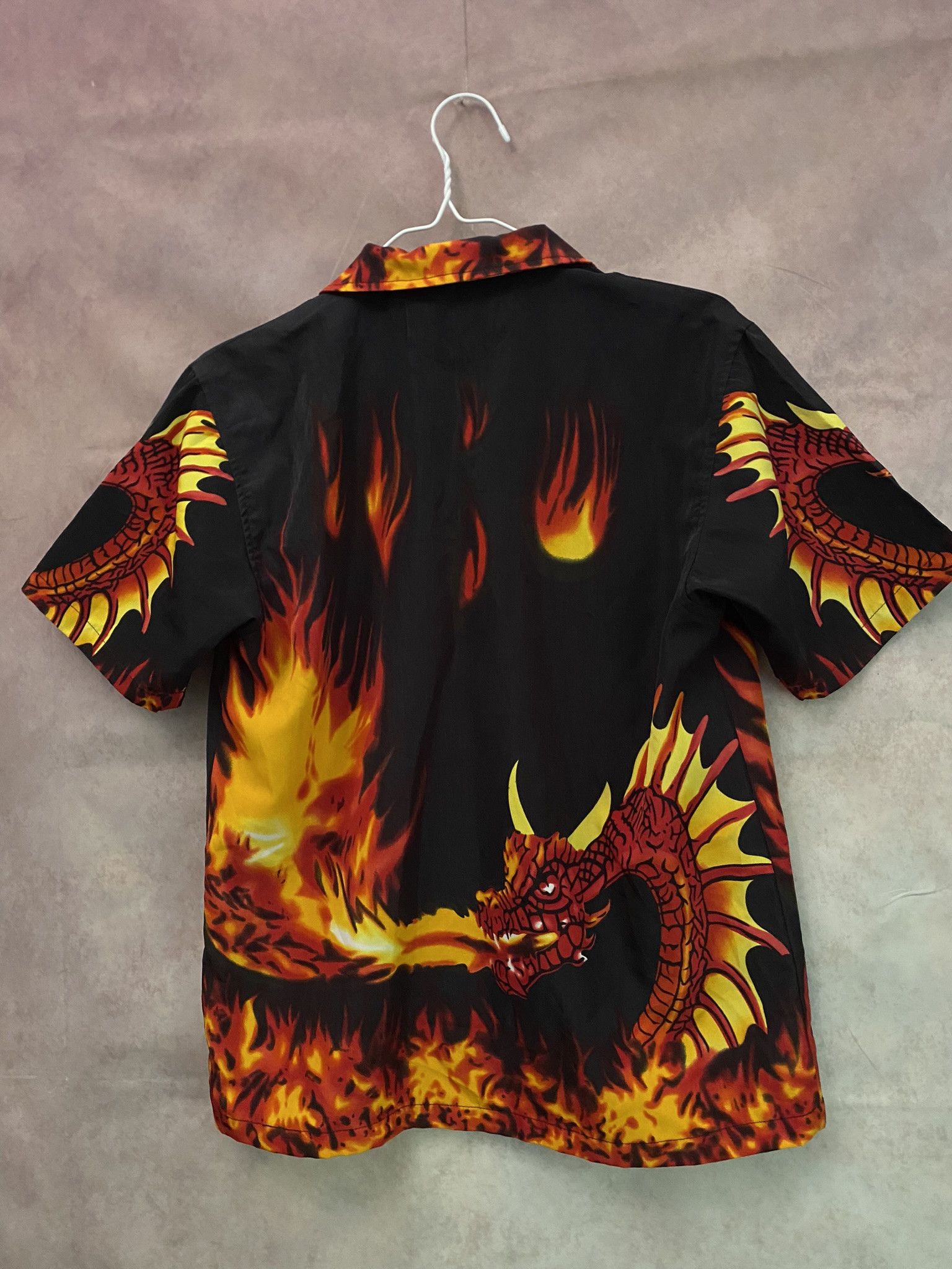 Japanese Brand × Vintage Crazy Vintage Y2K Style Button Up Shirt Dragons Flames Size US S / EU 44-46 / 1 - 4 Thumbnail