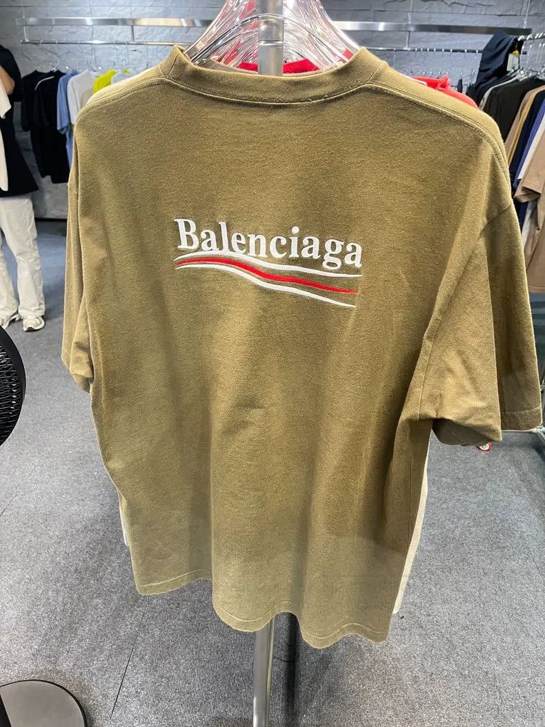 Balenciaga Balenciaga Green Embroidered Coke Short Sleeve Size US XS / EU 42 / 0 - 2 Thumbnail