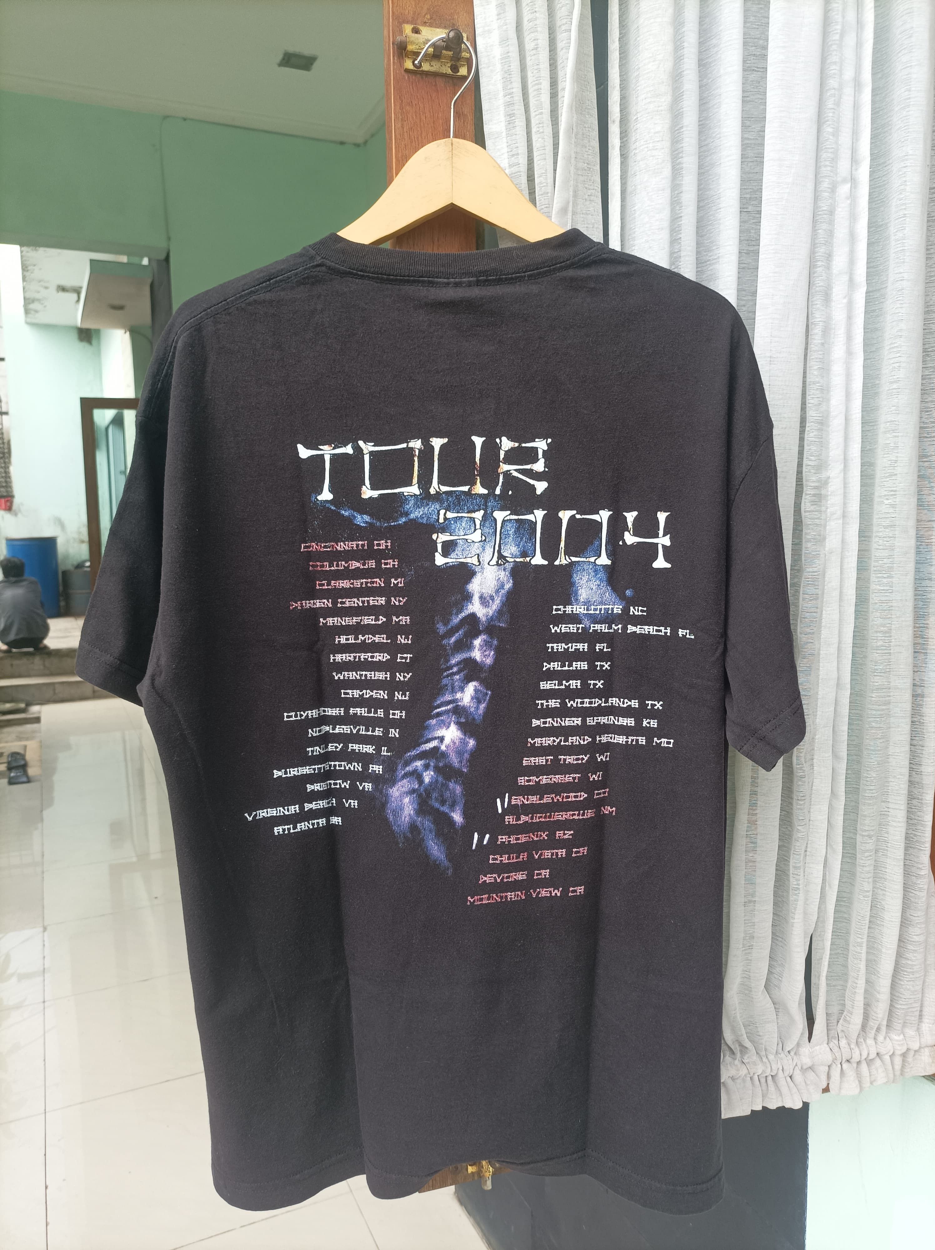 Gildan Korn Tour 2004 Size US XL / EU 56 / 4 - 7 Thumbnail