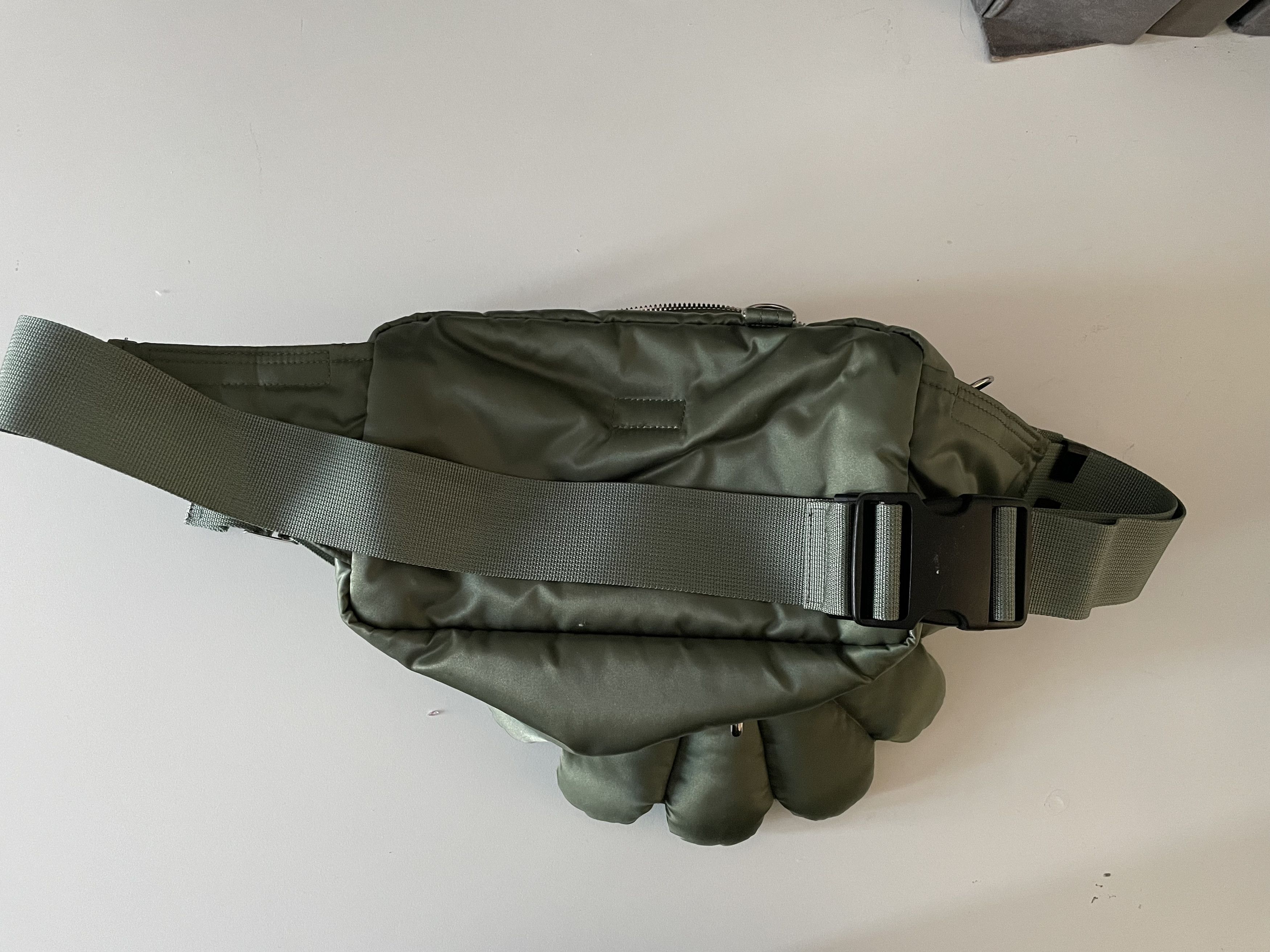 Porter × Takashi Murakami Takashi Murakami x PORTER Waist Bag Sage Green Size ONE SIZE - 4 Thumbnail