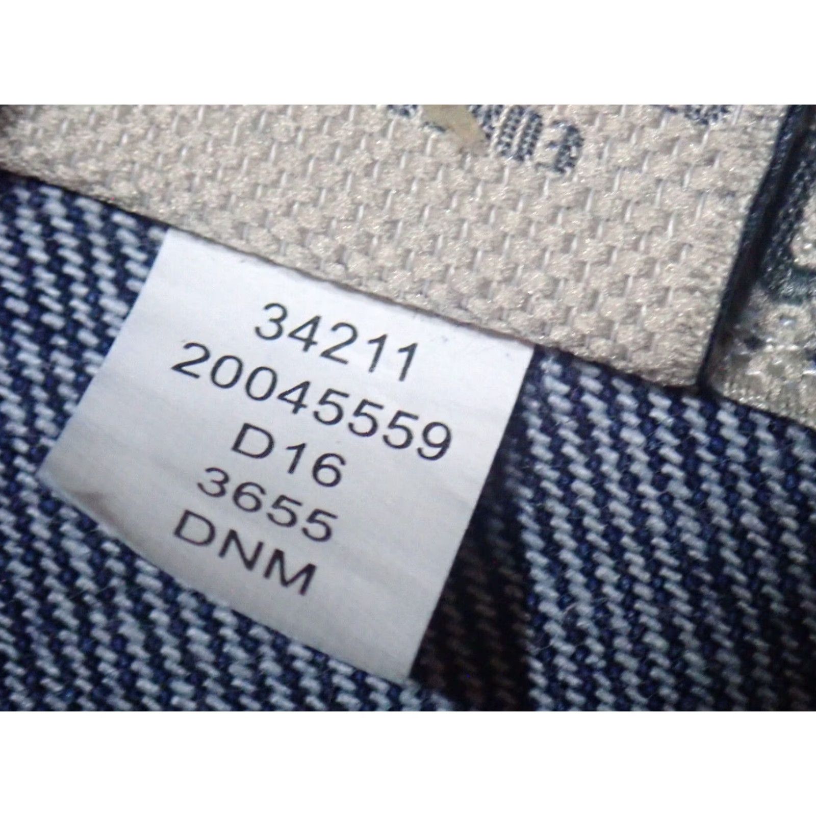Vintage Duluth Men's Weekender Jeans BallRoom Distressed 42x32 Jeans Regular Denim 5-Pocket Blue 43" Waist 31" Inseam Mens Straight Vintage Size US 42 / EU 58 - 5 Thumbnail