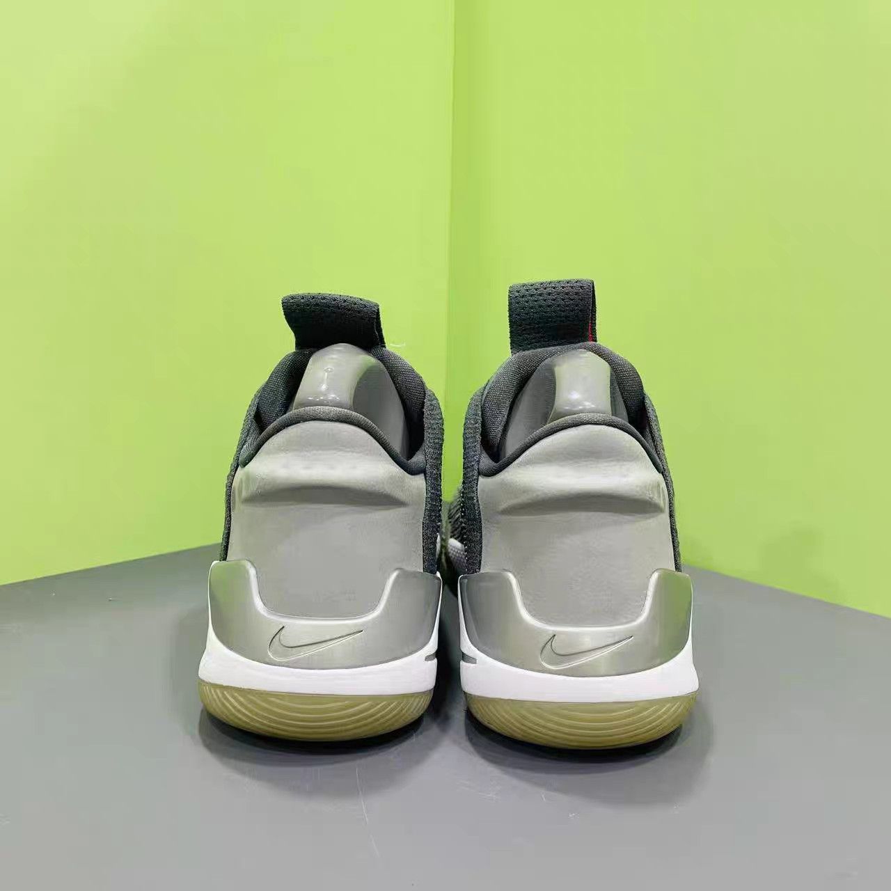 Nike Nike Adapt BB 1.0 Dark Grey K15 Size US 10 / EU 43 - 9 Thumbnail