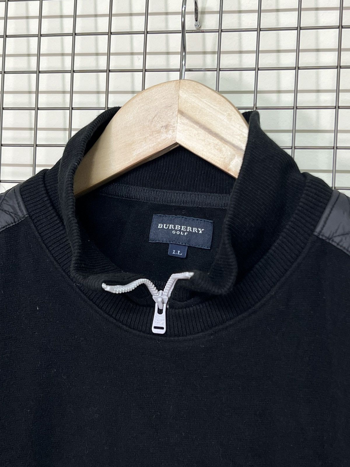 Burberry × Designer 🚨Final Drop🚨 Burberry Golf Half zipper Sweatshirt Jumper Size US L / EU 52-54 / 3 - 4 Thumbnail