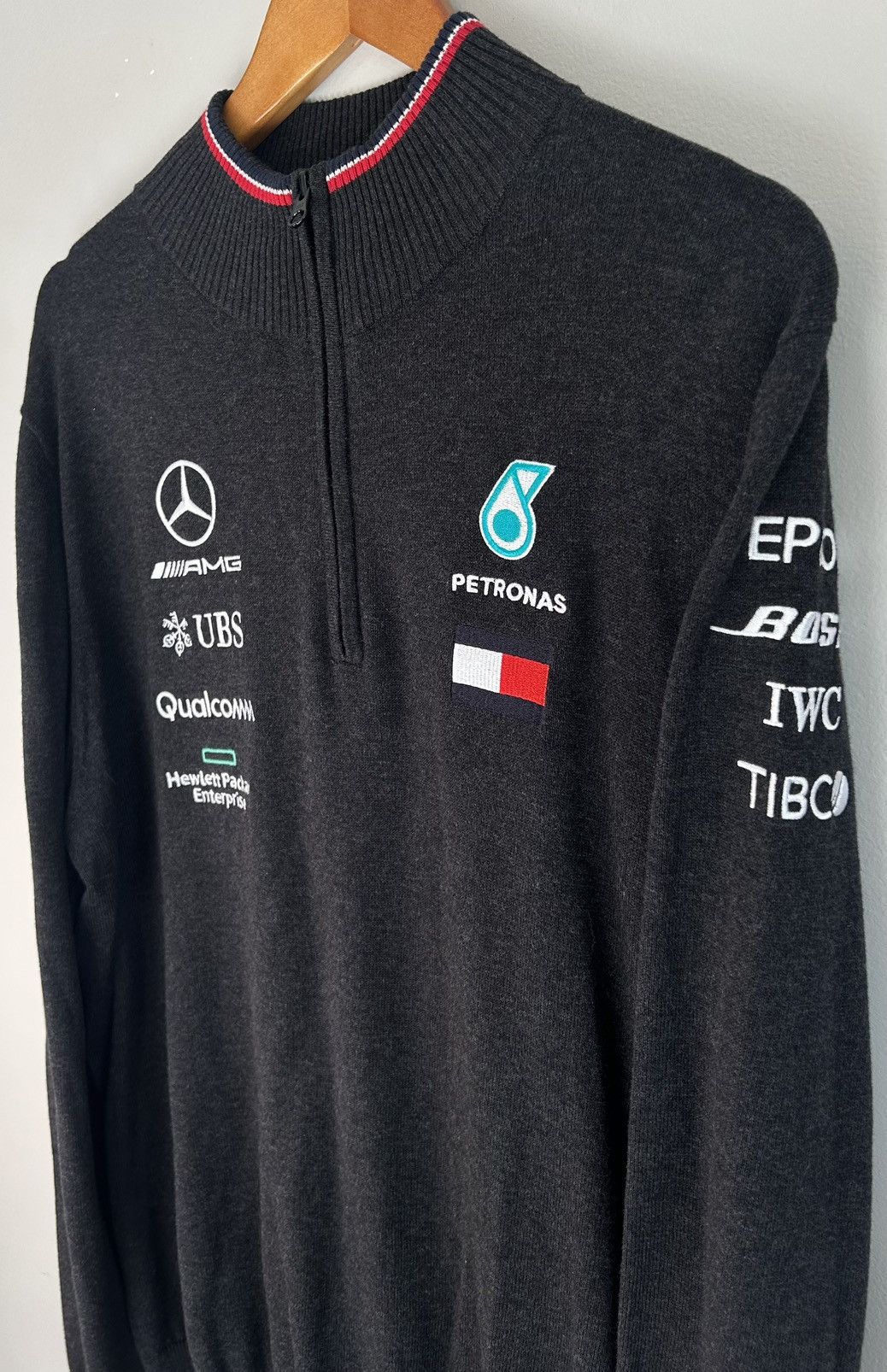 Mercedes-Benz Mercedes AMG Petronas Motorsport F1T Team 2019 Official m Size US XL / EU 56 / 4 - 5 Thumbnail