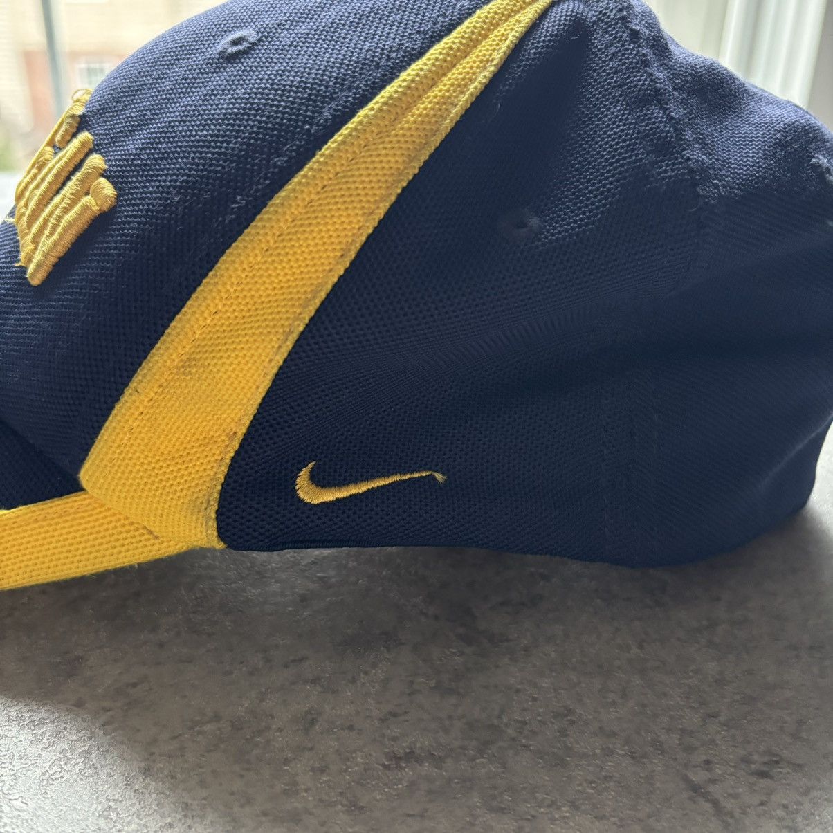 Nike Y2k nike team u of m michigan fitted hat Size ONE SIZE - 4 Thumbnail