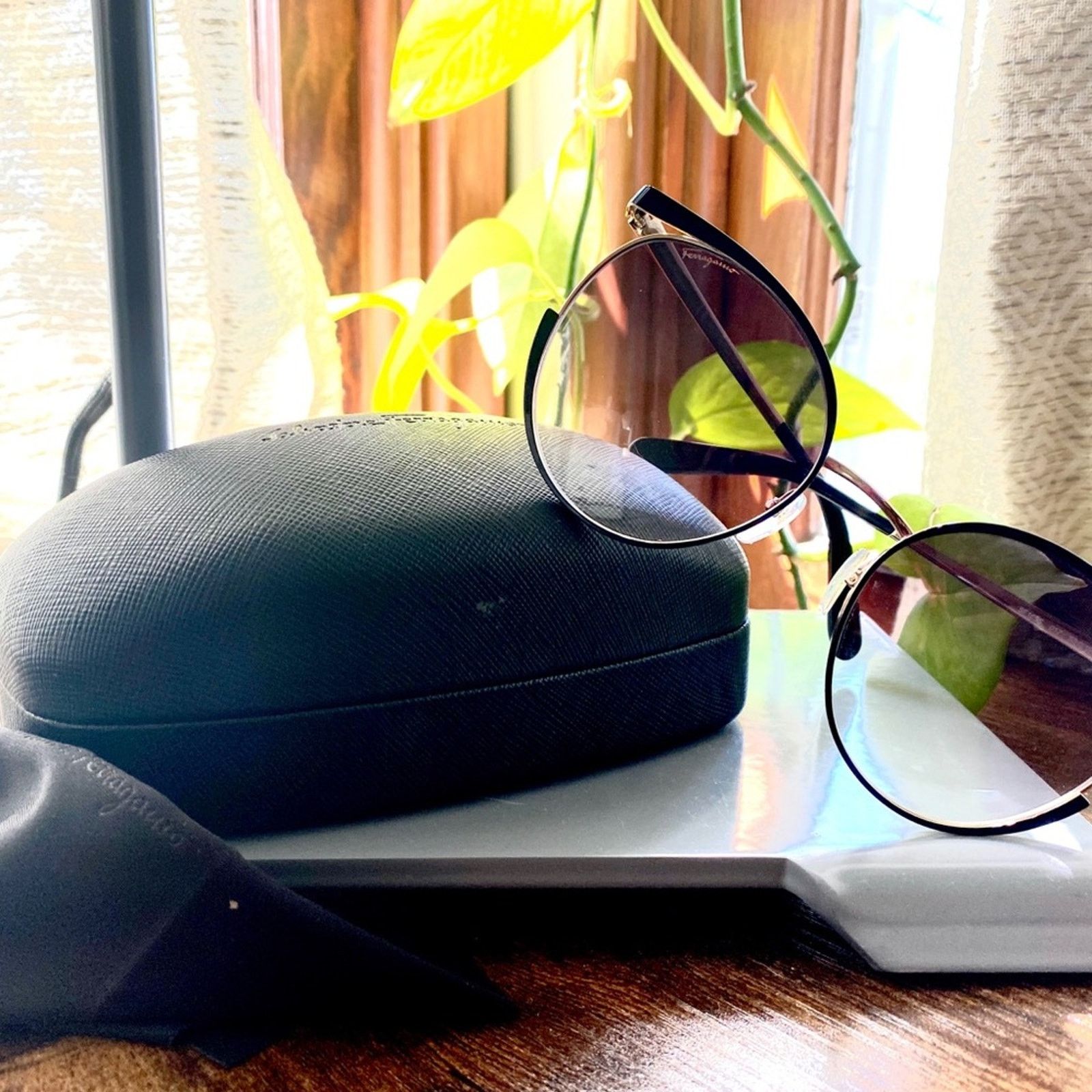 Salvatore Ferragamo Salvatore Ferragamo Black and Silver Sunglasses Size ONE SIZE - 1 Thumbnail