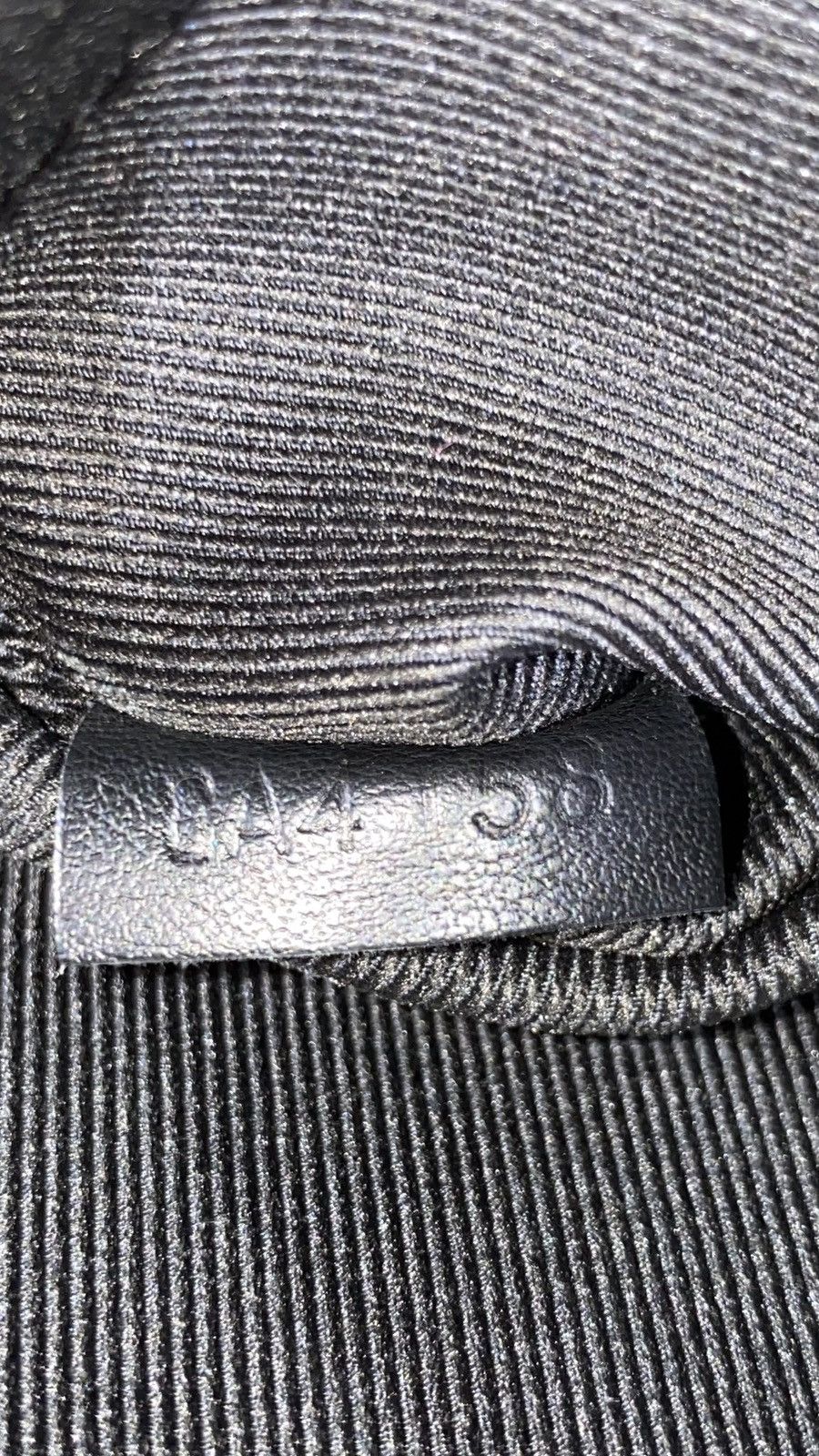 Louis Vuitton Louis Vuitton Galaxy Alpha Messenger Shoulder Bag Size ONE SIZE - 9 Thumbnail