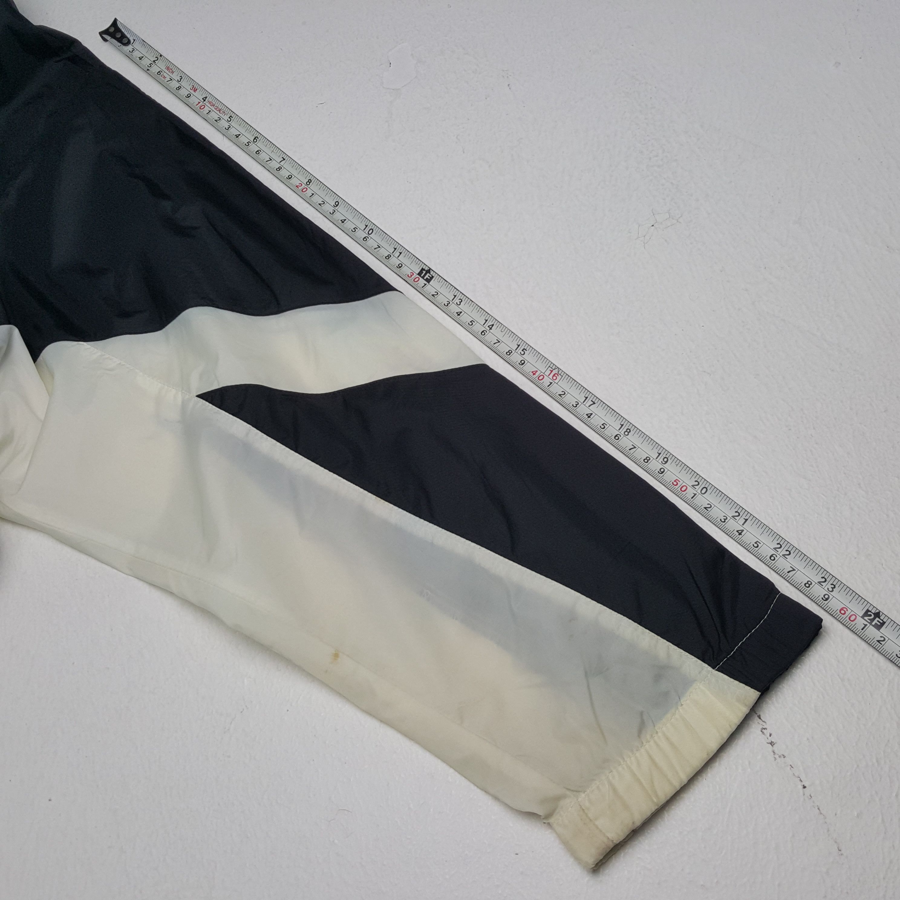 Nike × Vintage NIKE Sportswear Style Vintage Windbreaker Jacket Size US XXL / EU 58 / 5 - 5 Thumbnail