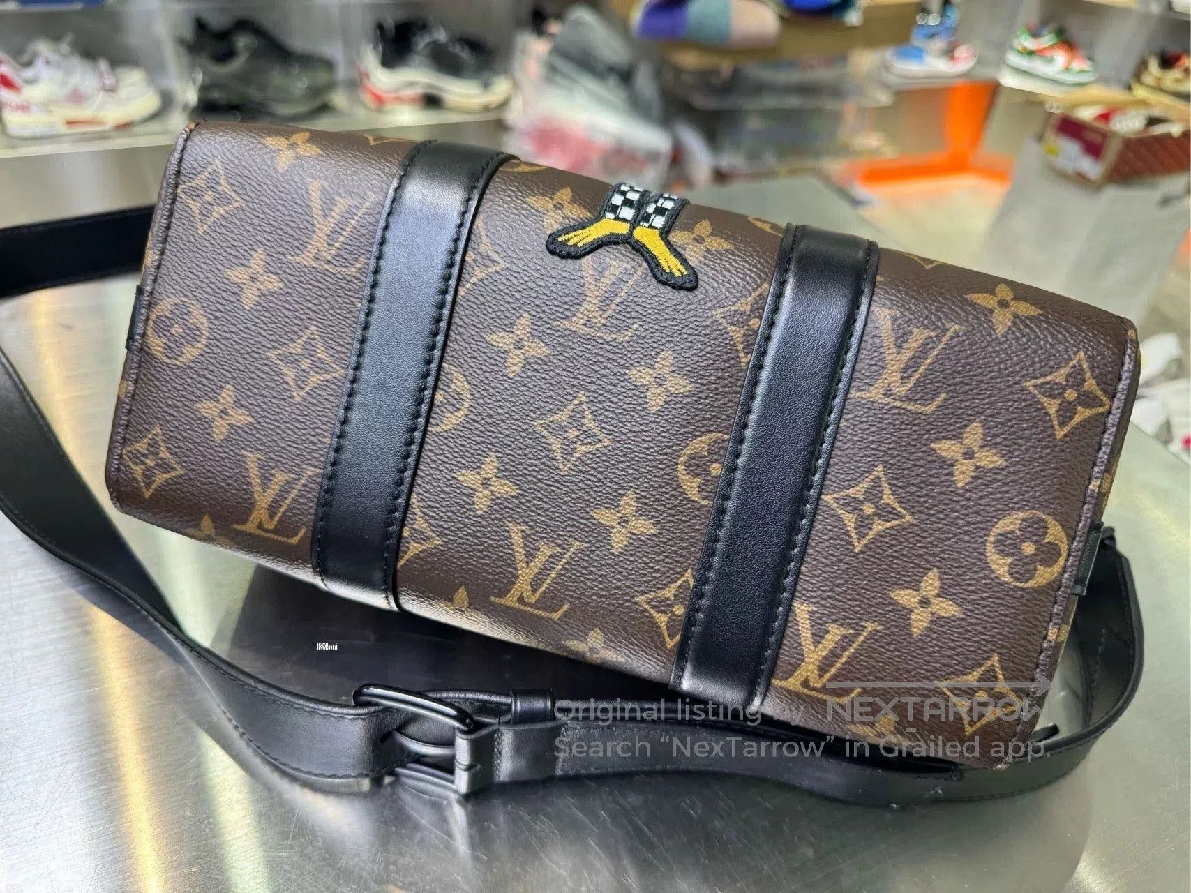 Louis Vuitton Louis Vuitton Keepall Zebra Crossbody Bag. Size ONE SIZE - 3 Thumbnail