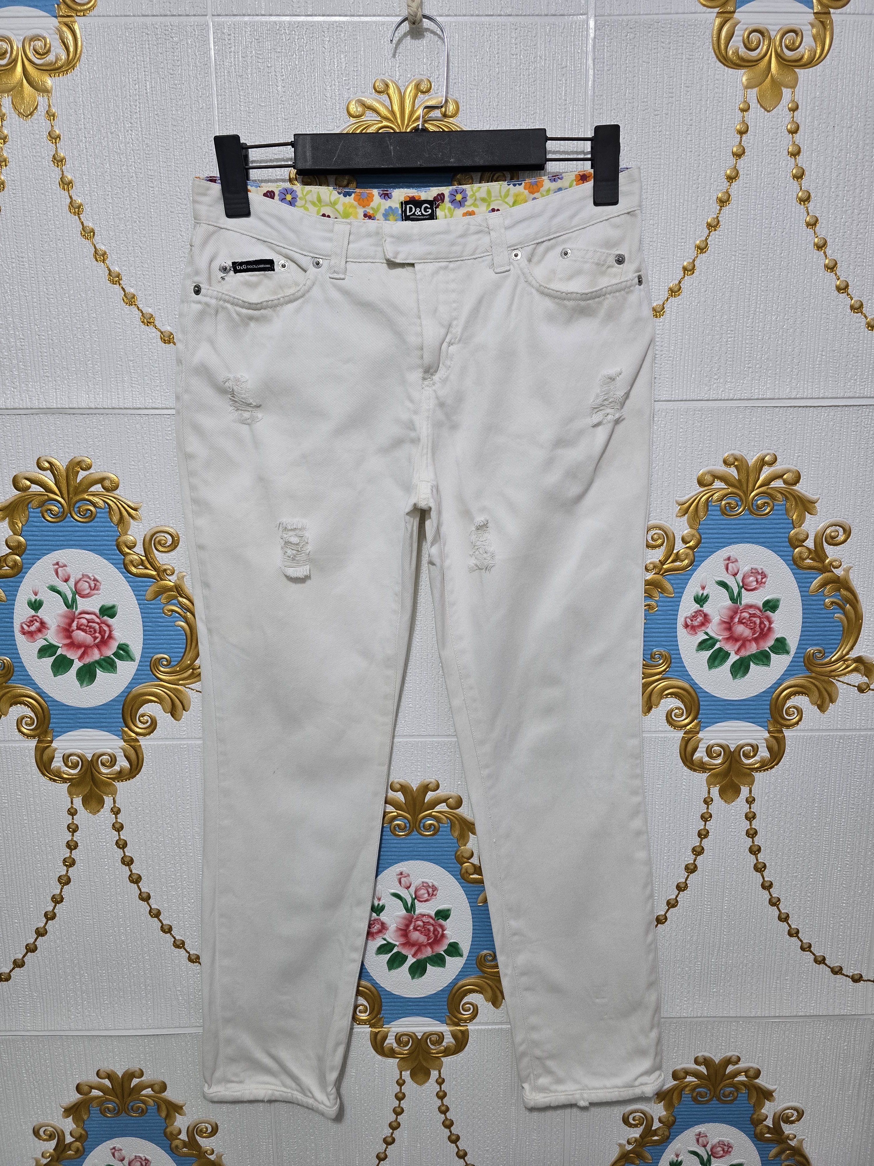Dolce & Gabbana × Vintage Dolce Gabbana White Jeans Vintage EXCELLENT condition Size 30" / US 8 / IT 44 - 1 Thumbnail