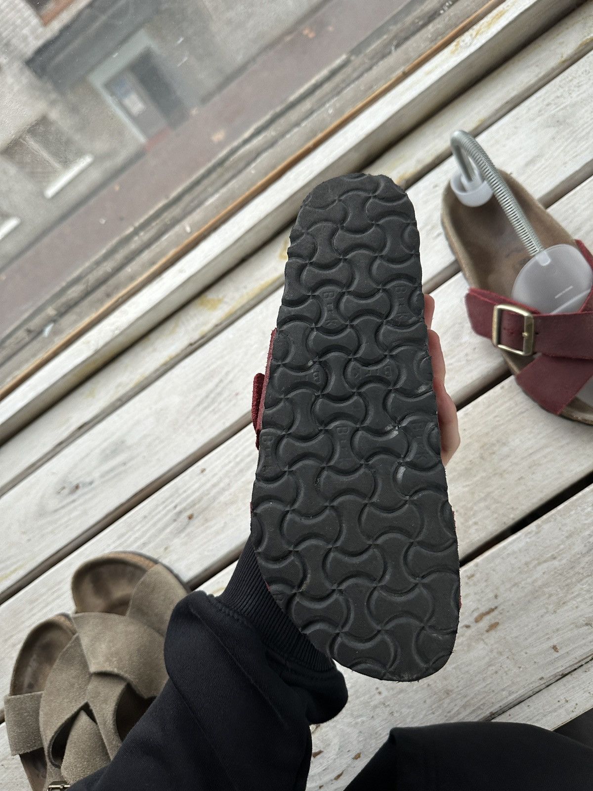 Birkenstock 🚨Vintage Birkenstock 38 dark red Luxe Sandals rare slides Size US 8 / IT 38 - 13 Thumbnail