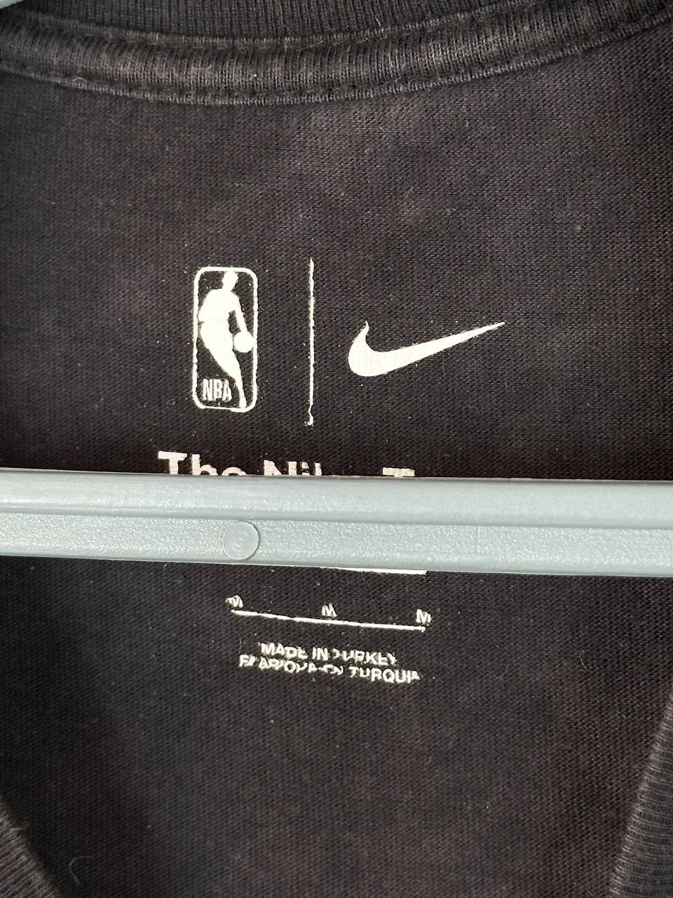 Nike Rare Nike Air Jordan Los Angeles Lakers Long Sleeve T Shirt Size US M / EU 48-50 / 2 - 7 Thumbnail