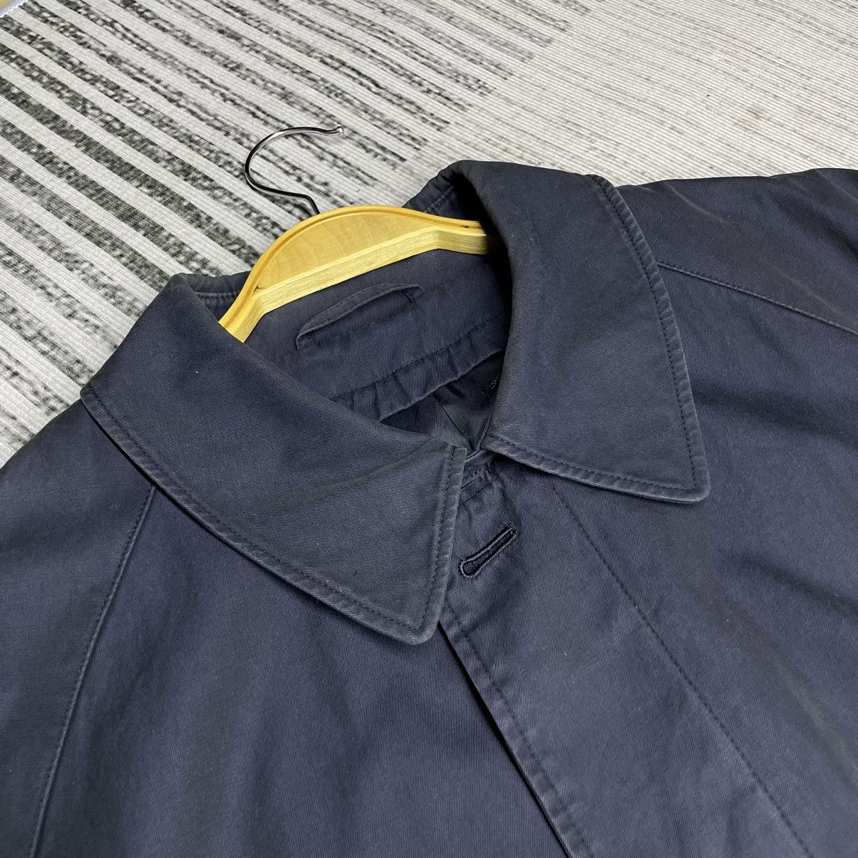 Yves Saint Laurent a98 Vintage Yves Saint Laurent Tranch coats Size US L / EU 52-54 / 3 - 17 Thumbnail