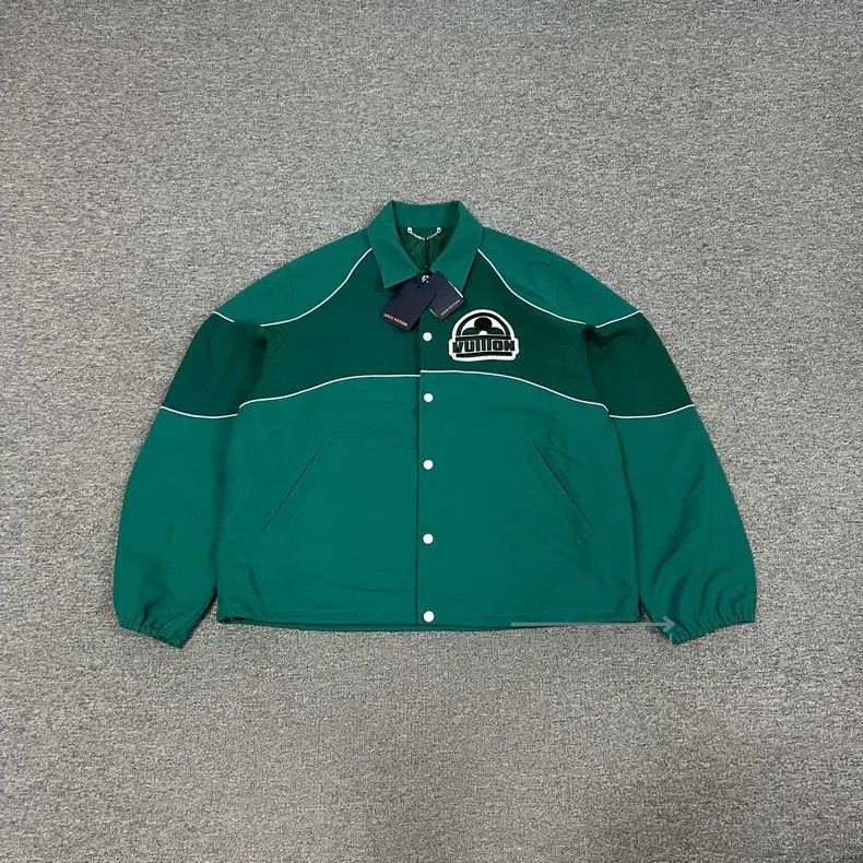 Louis Vuitton Louis Vuitton Embroidered three-flower color-block jacket Size US L / EU 52-54 / 3 - 1 Thumbnail