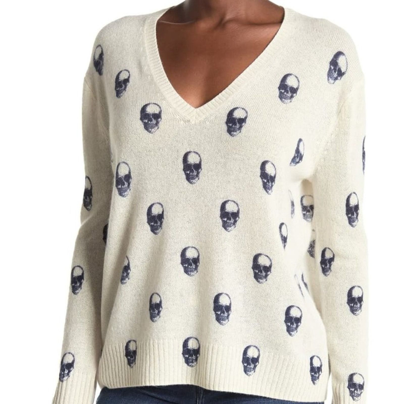 360Cashmere V-Neck Skull Print Cashmere Sweater from 360 Cashmere Size S / US 4 / IT 40 - 7 Thumbnail