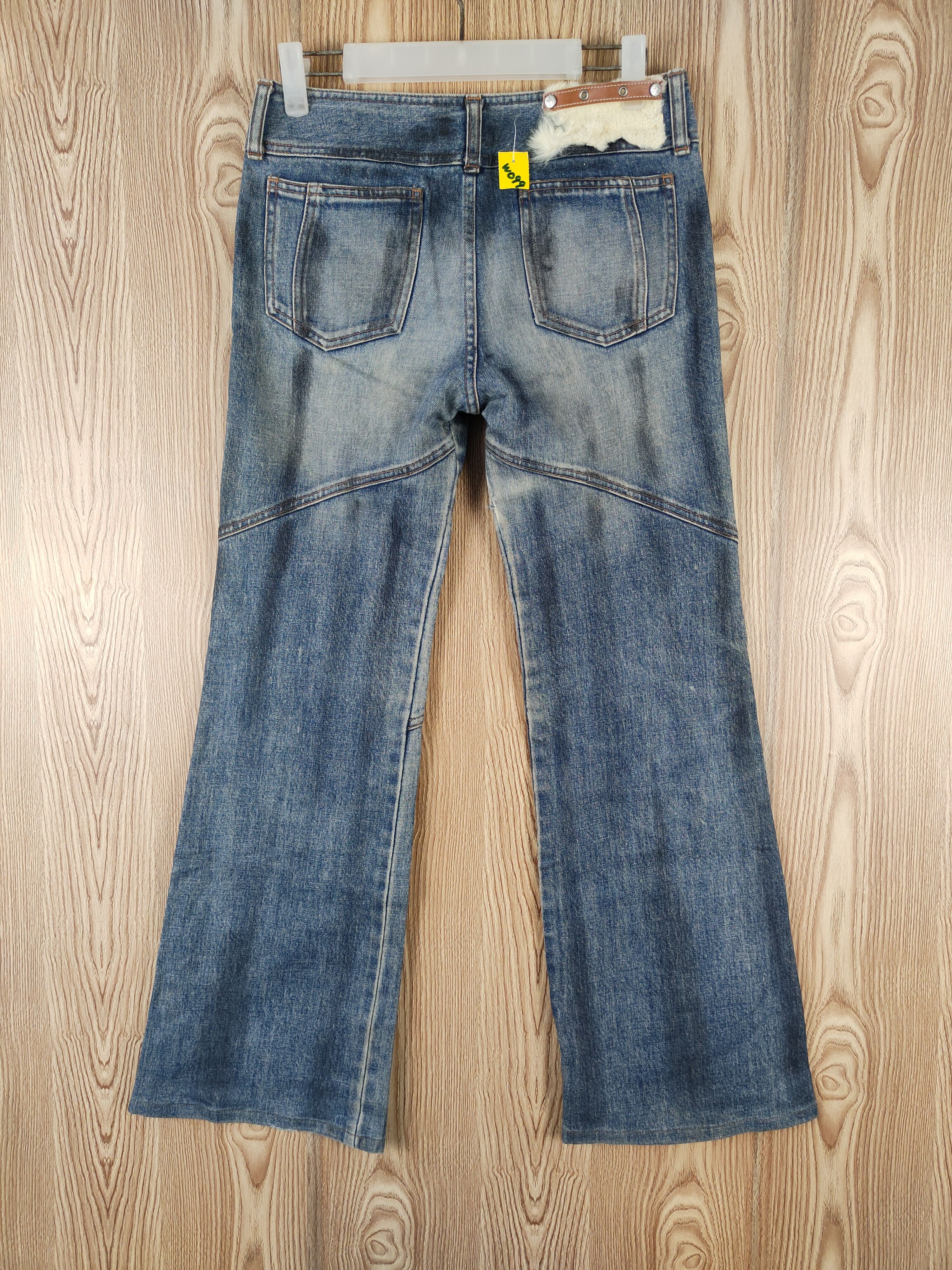 Burberry Burberry Blue Faded Distressed Ripped Jeans #W099 Size 26" / US 2 / IT 38 - 7 Thumbnail