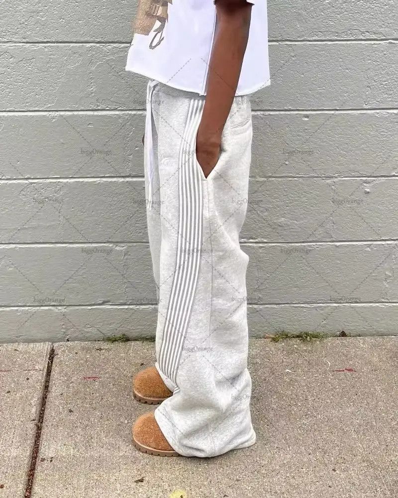 Japanese Brand Hip Hop Elastic Waist Stripes Embroidery Baggy Sweatpants Size US 33 - 2 Thumbnail