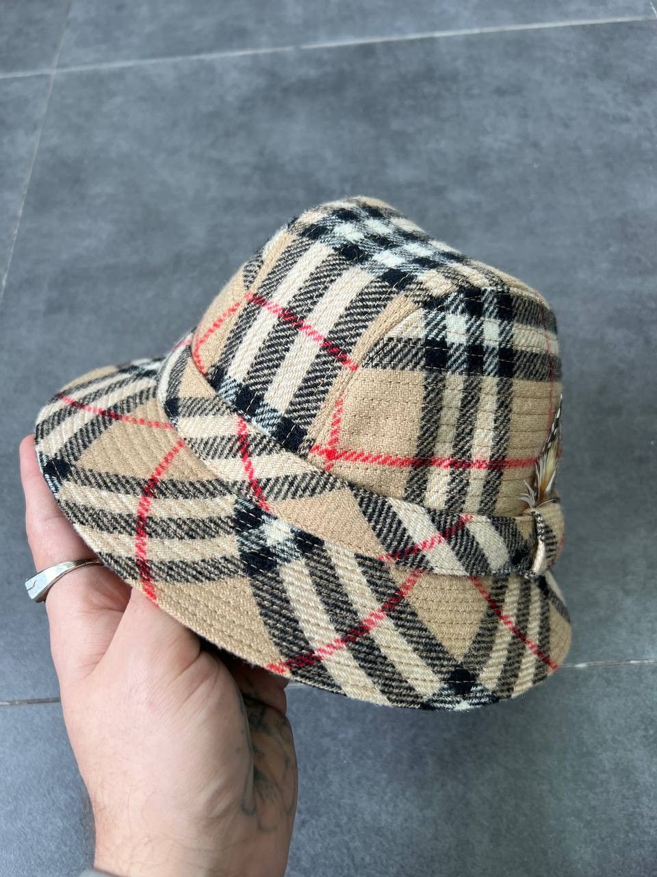 Burberry Burberrys Vintage Nova Check Wool Hat with a feather Size ONE SIZE - 4 Thumbnail