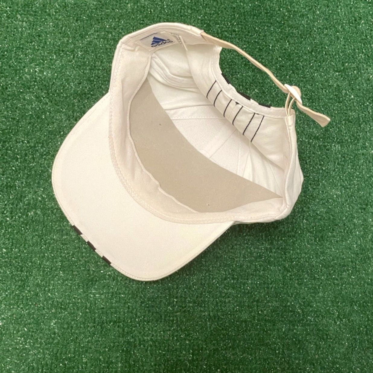 Adidas VINTAGE Adidas NFL Football Experience 1999 South Florida VTG Strapback Hat Baseball Cap Men One Size White 90s Sports Adjustable Mens Size ONE SIZE - 4 Thumbnail