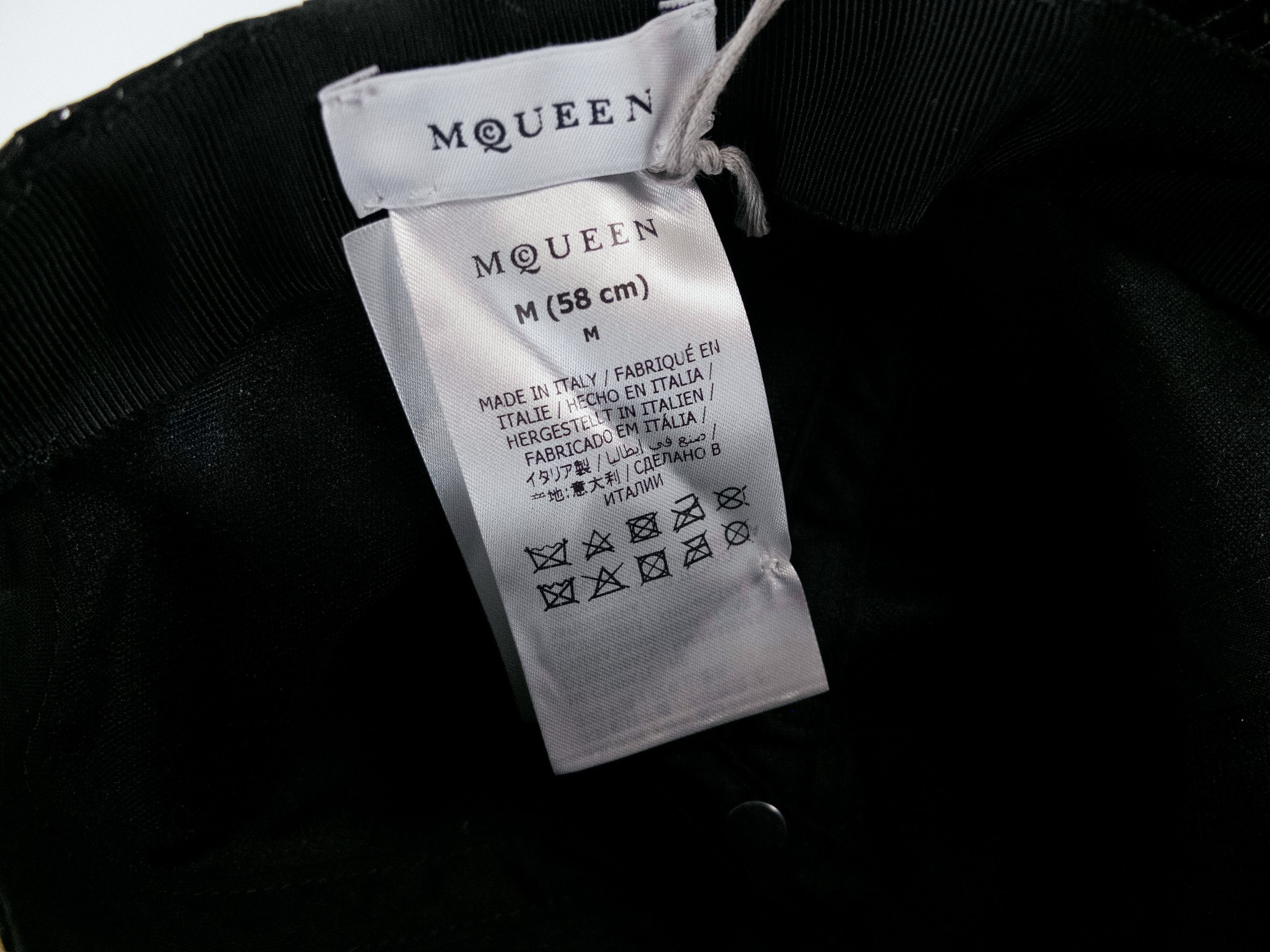 Alexander McQueen ALEXANDER MCQUEEN black Tarpaulin silk baseball cap Medium Size ONE SIZE - 11 Thumbnail